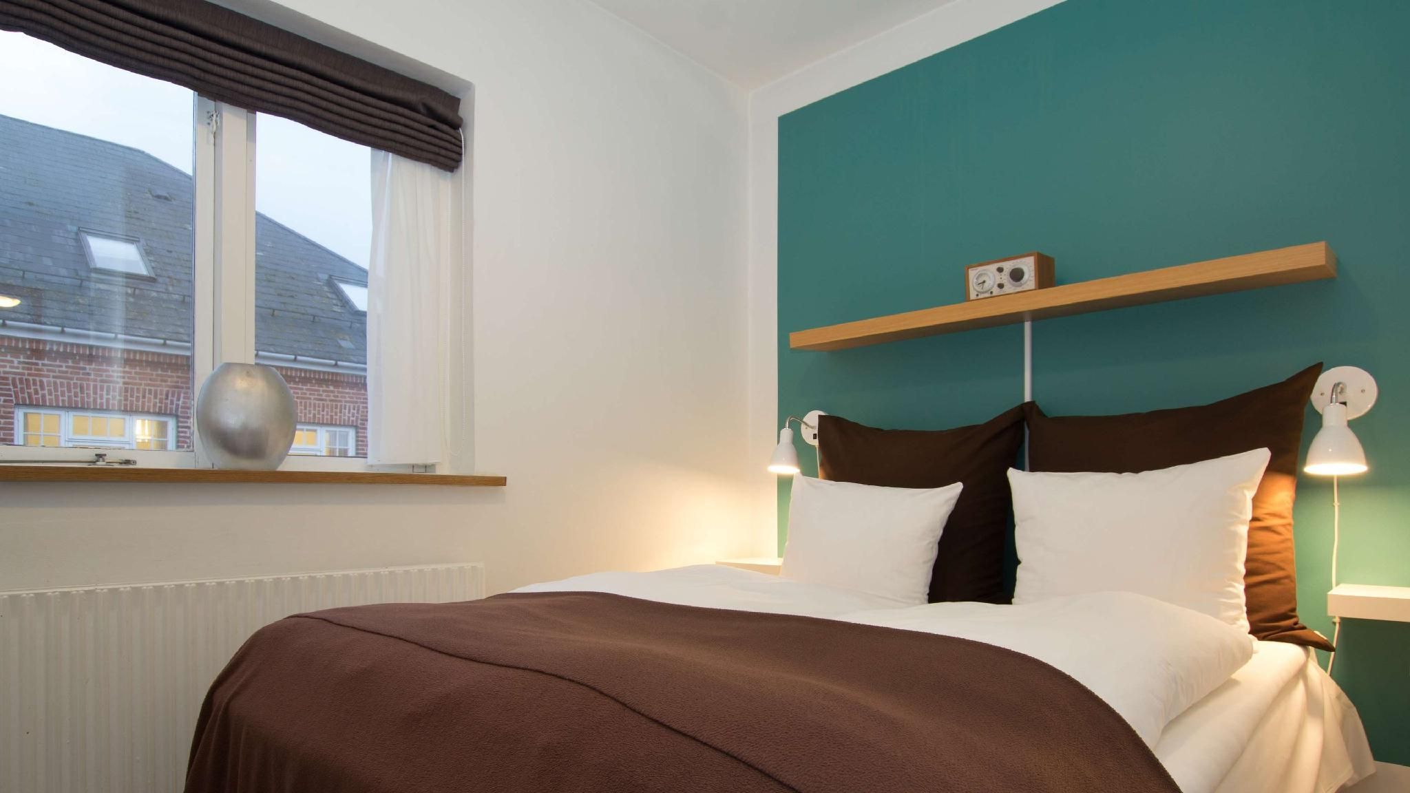 1 Queen Bed, Nonsmoking, Standard Room