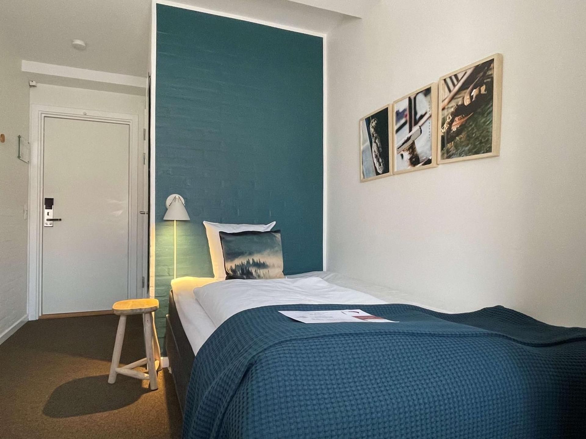 1 Single Bed, NonSmoking, Standard Room