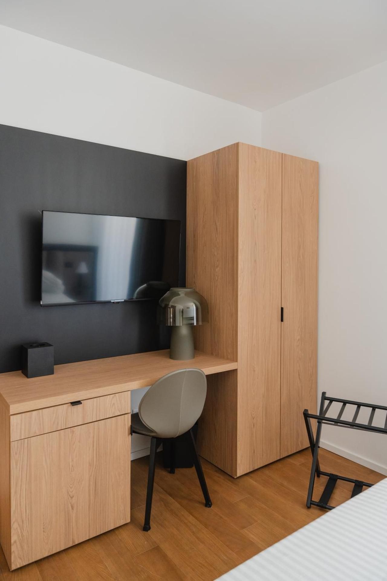 Brigida B&B Deluxe King Room 3