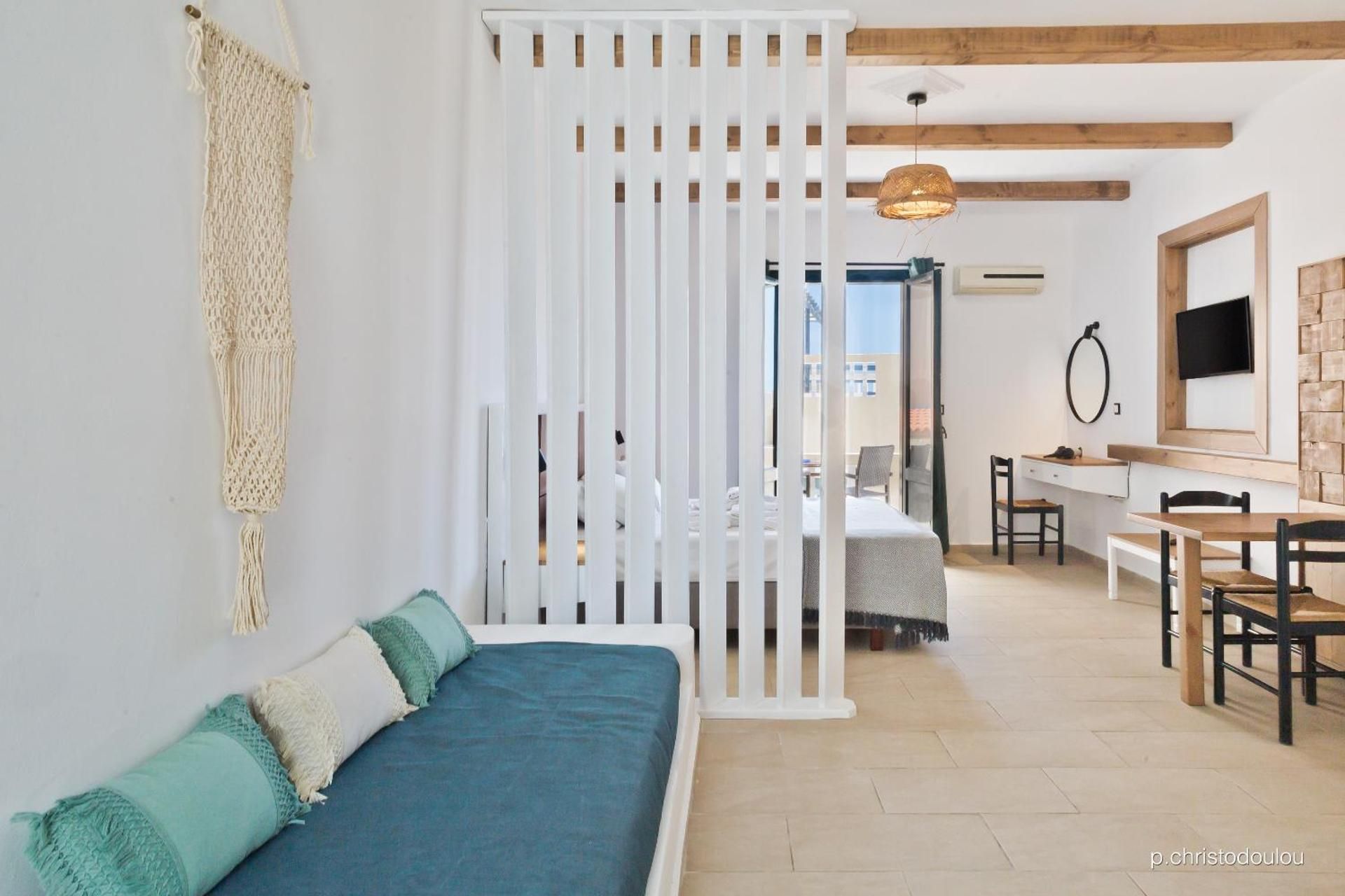 Double Room with Balcony and Sea View