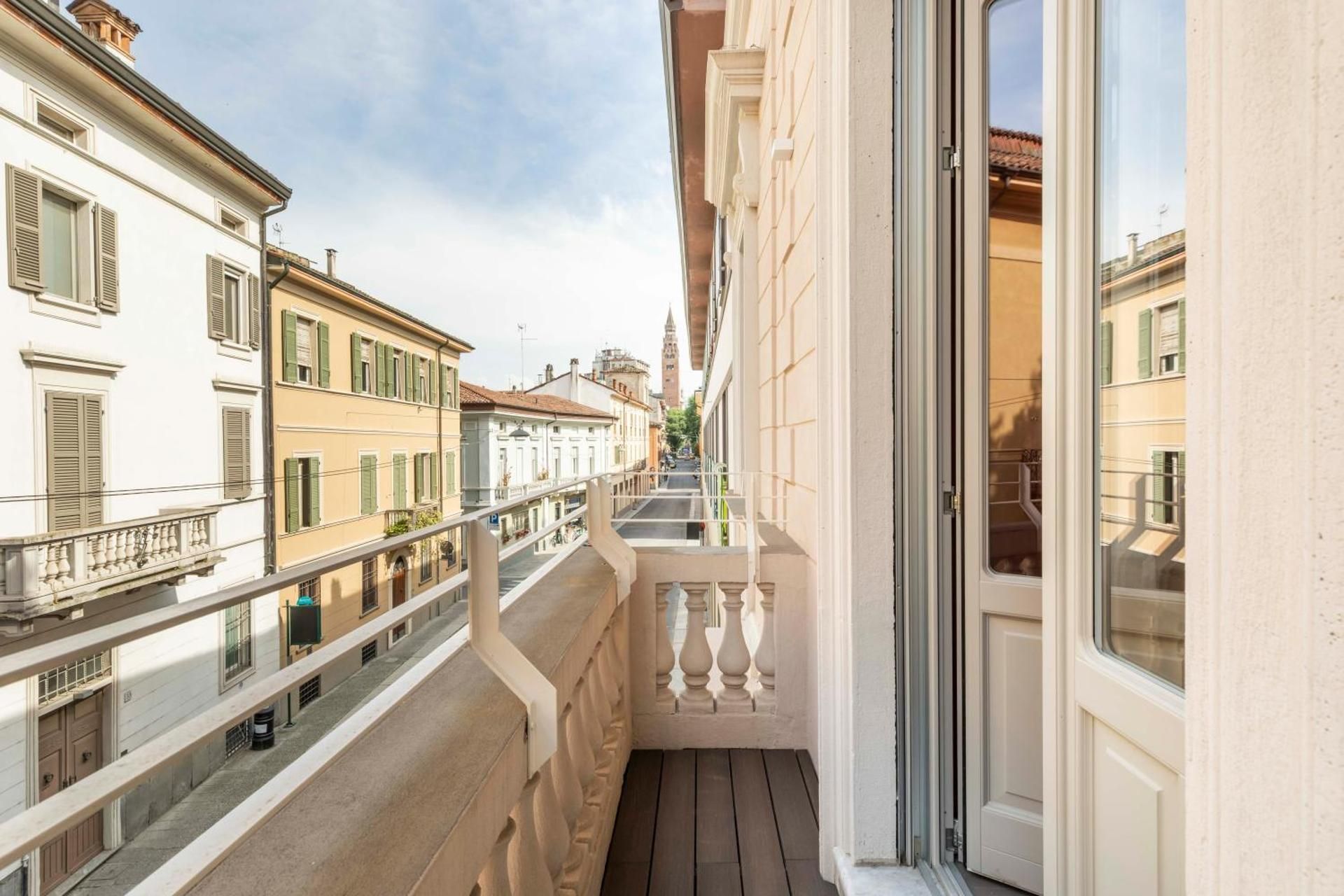 Studio with Balcony