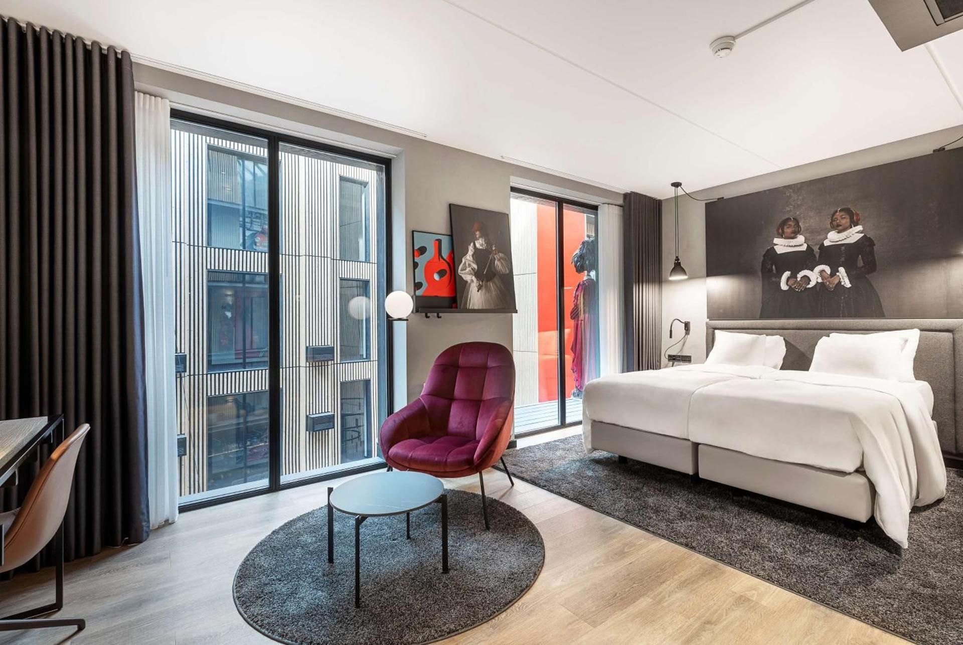 Radisson RED Aarhus Standard Room 2