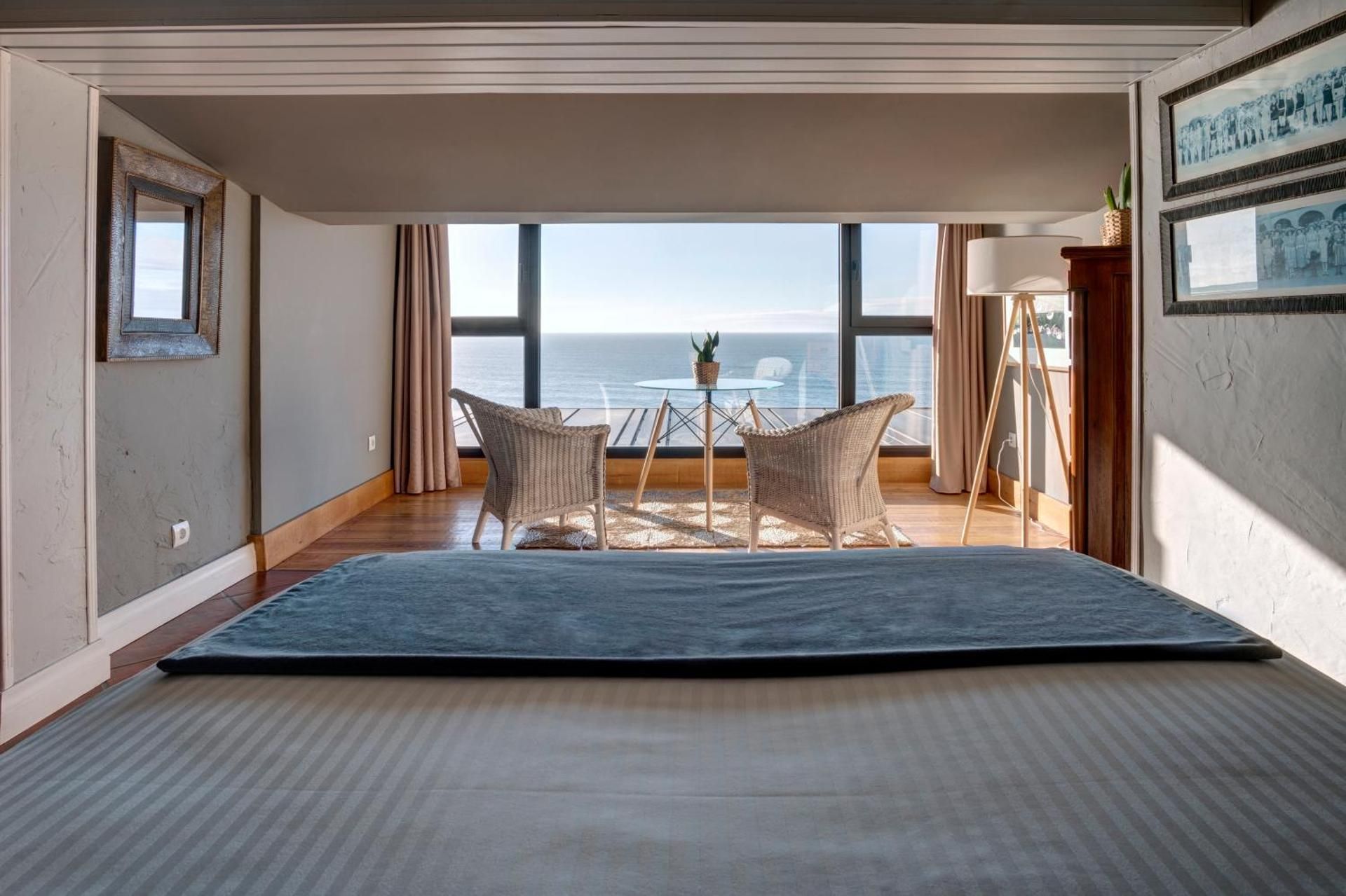 Double or Twin Room with Sea View