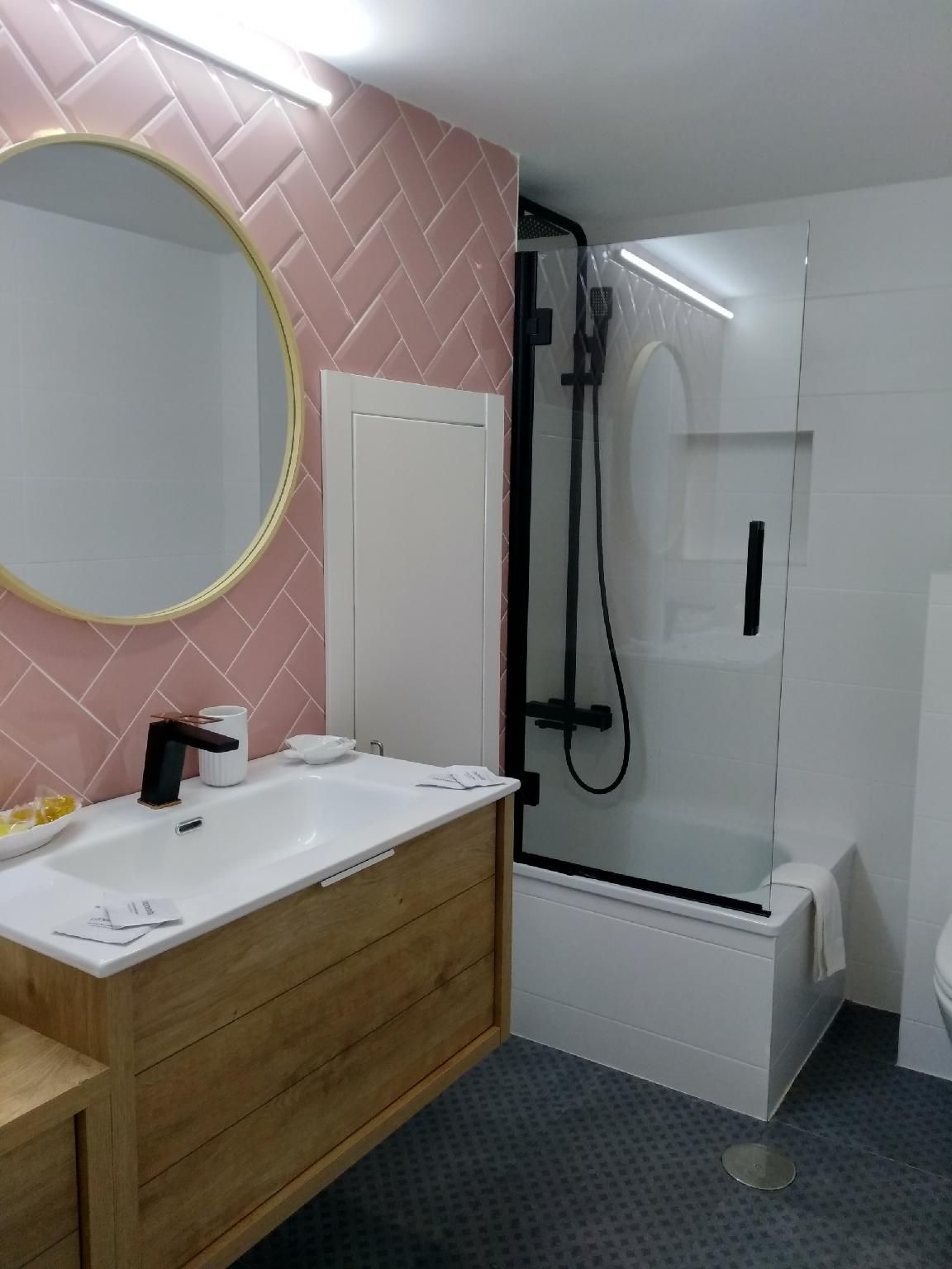 Apartamentos El Caserio                                                          Dúplex-Baño Privado-Vista a parte del mar-Sunset 2