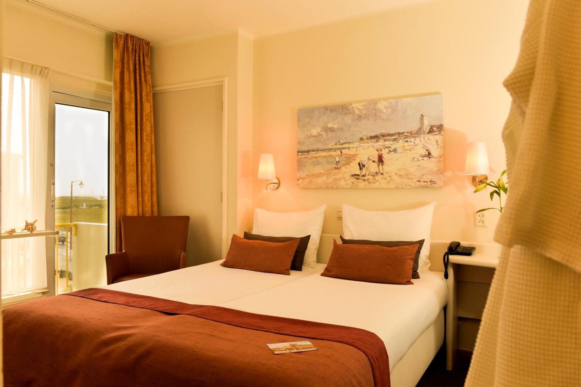Compact Double Room