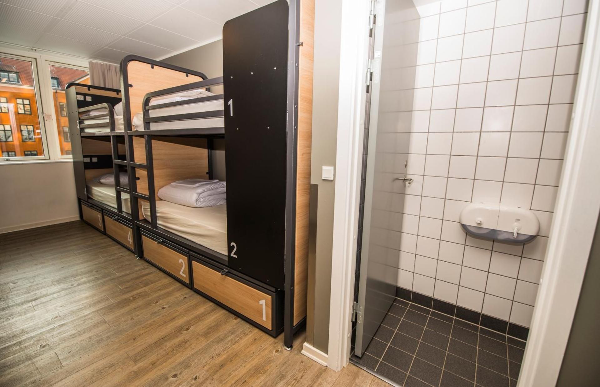 1 Person in 6-Bed Dormitory - Mixed