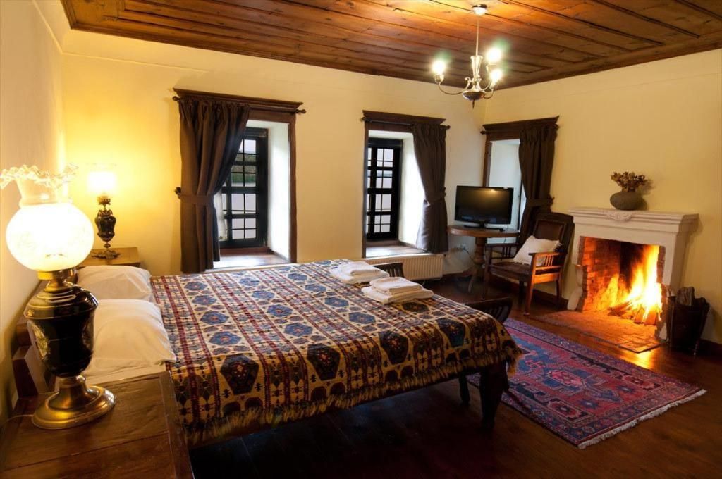 Double Room with Lake View