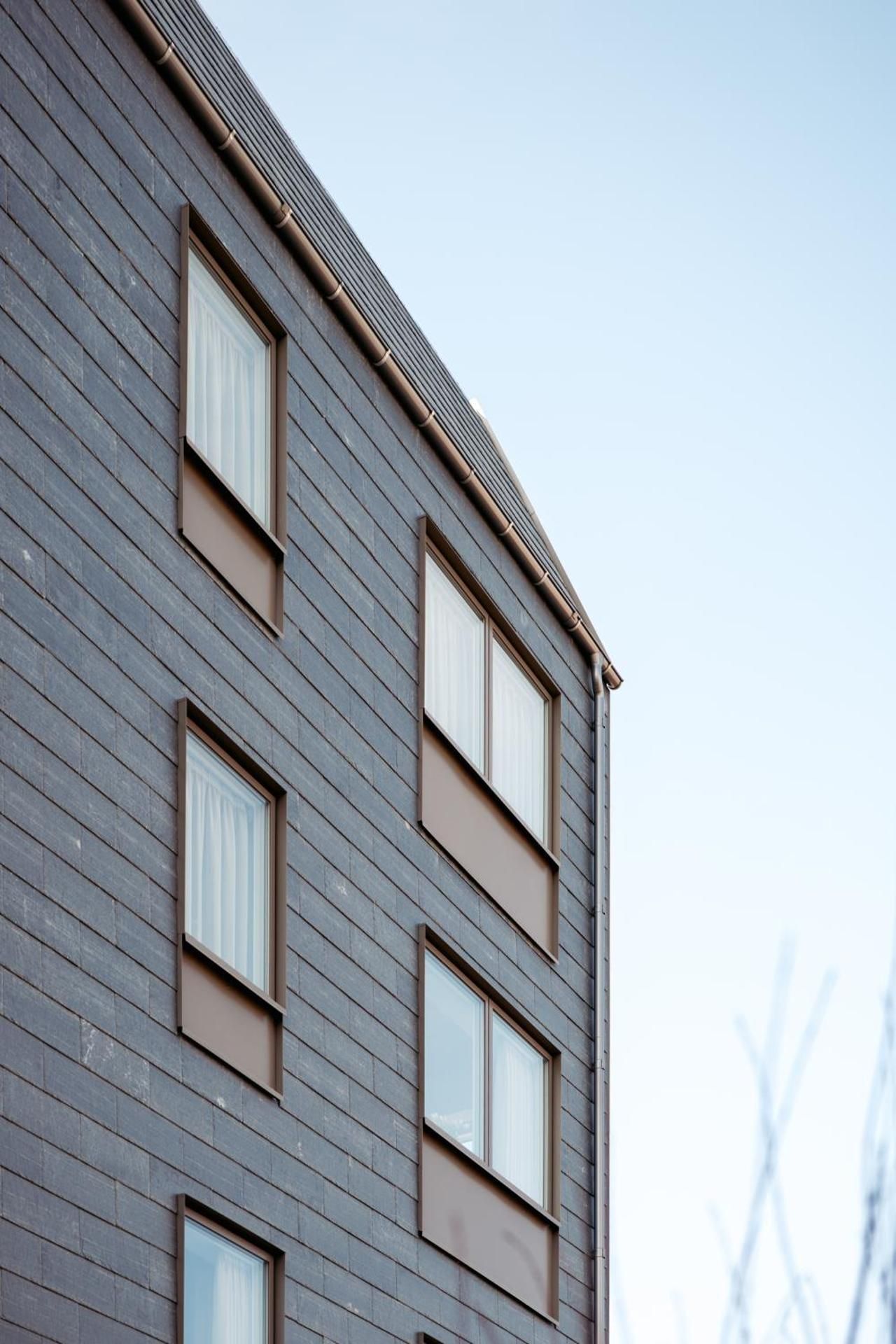 Clover House by Daniel&Jacob's