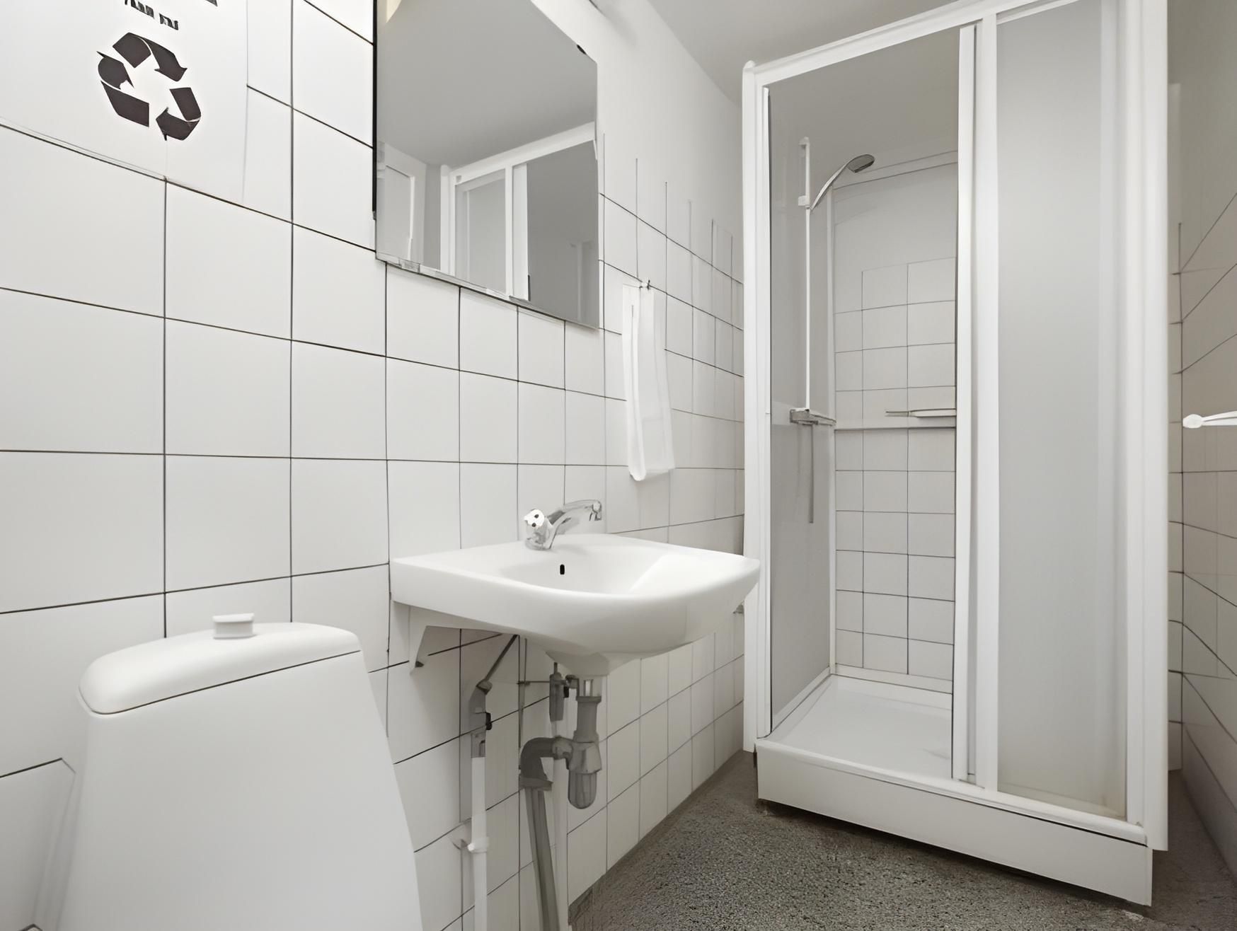 Hotel Copenhagen Double or Twin Room with Shared Bathroom 3