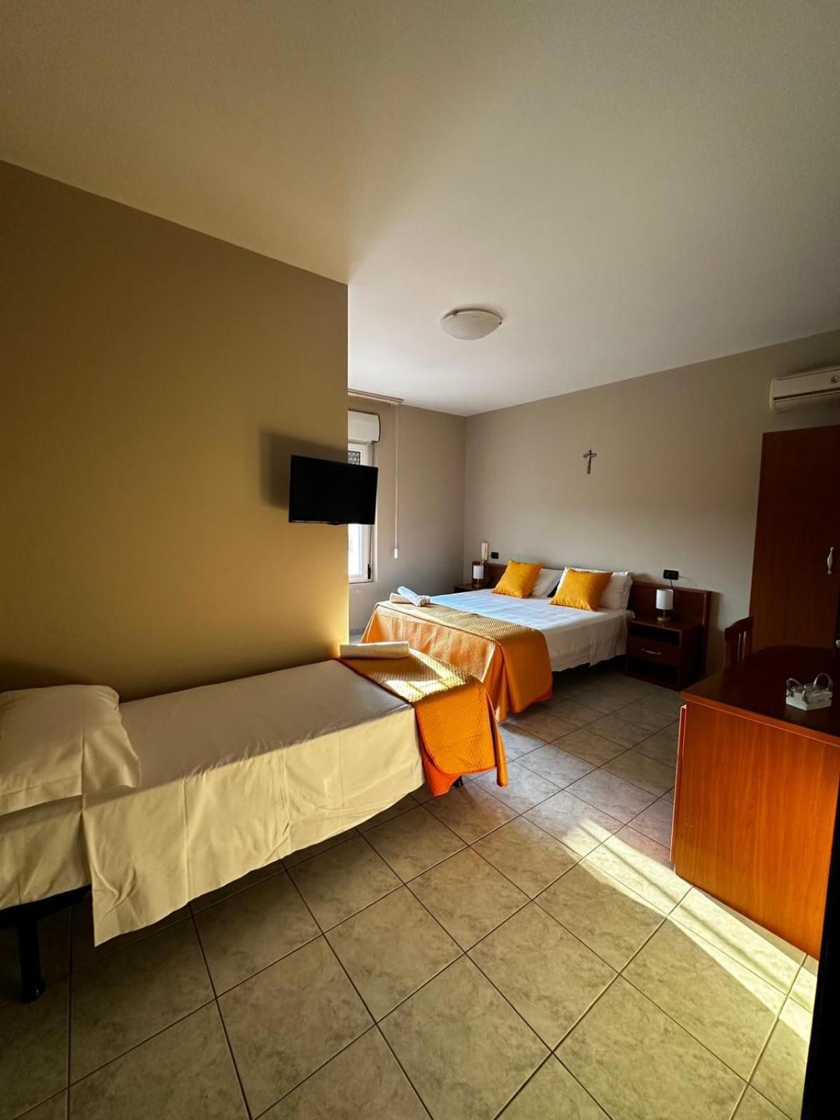 Triple Room with Private Bathroom