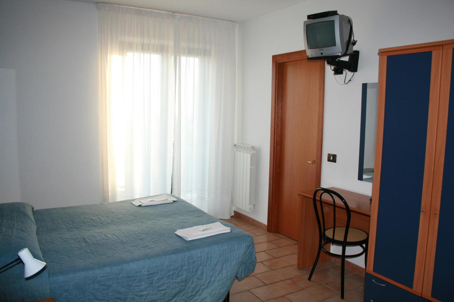 Economy Quadruple Room