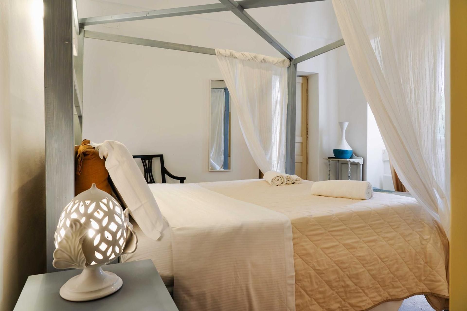 Standard Double Suite