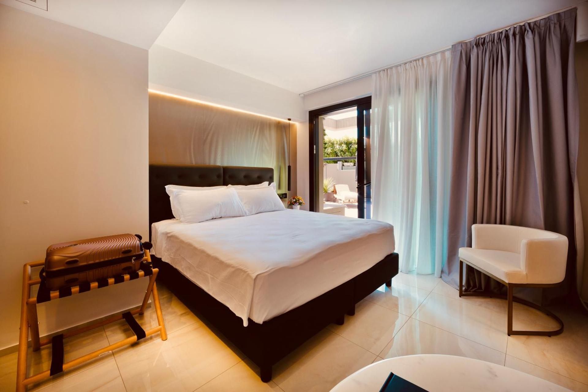 Deluxe Double Room with Balcony