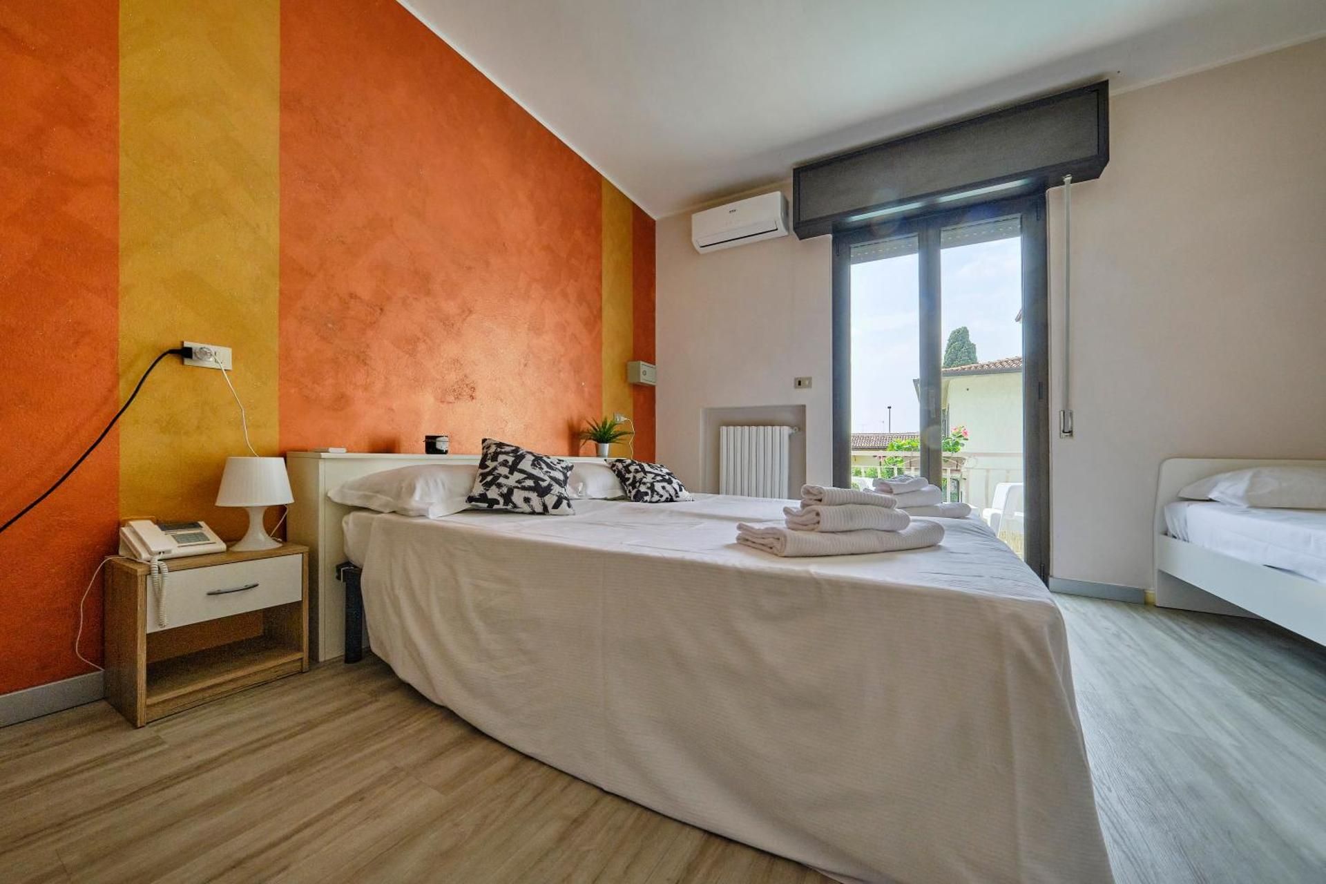 Superior Triple Room with balcony