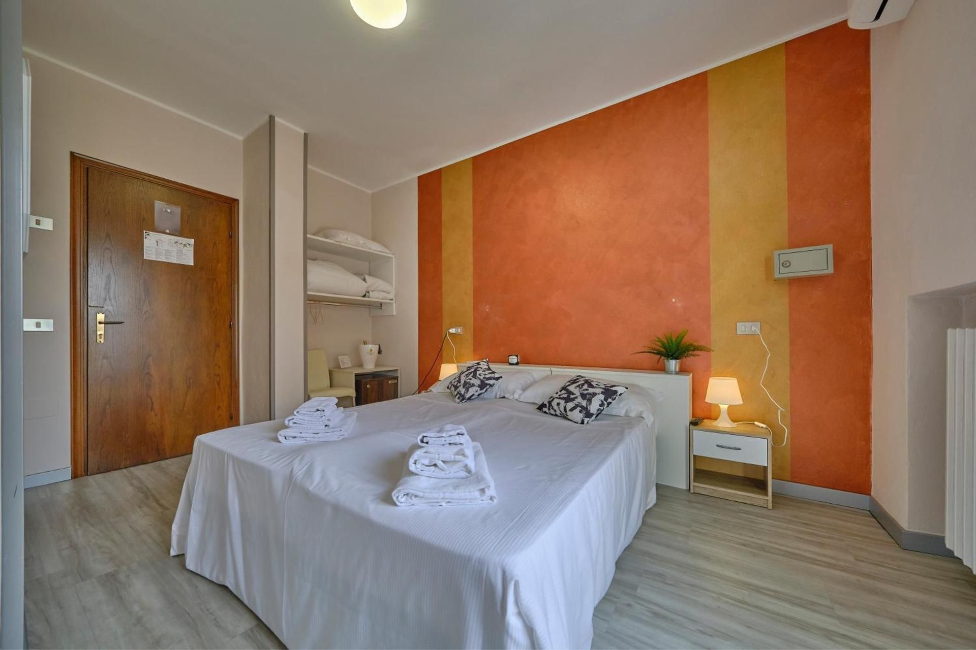 Superior Double Room with Balcony