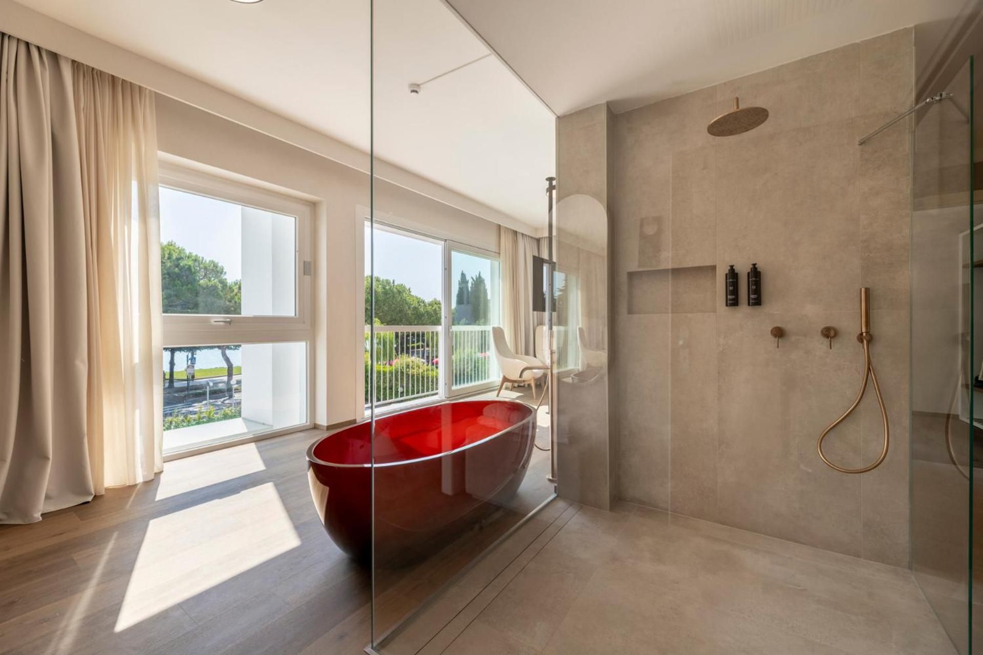 Deluxe Junior Suite