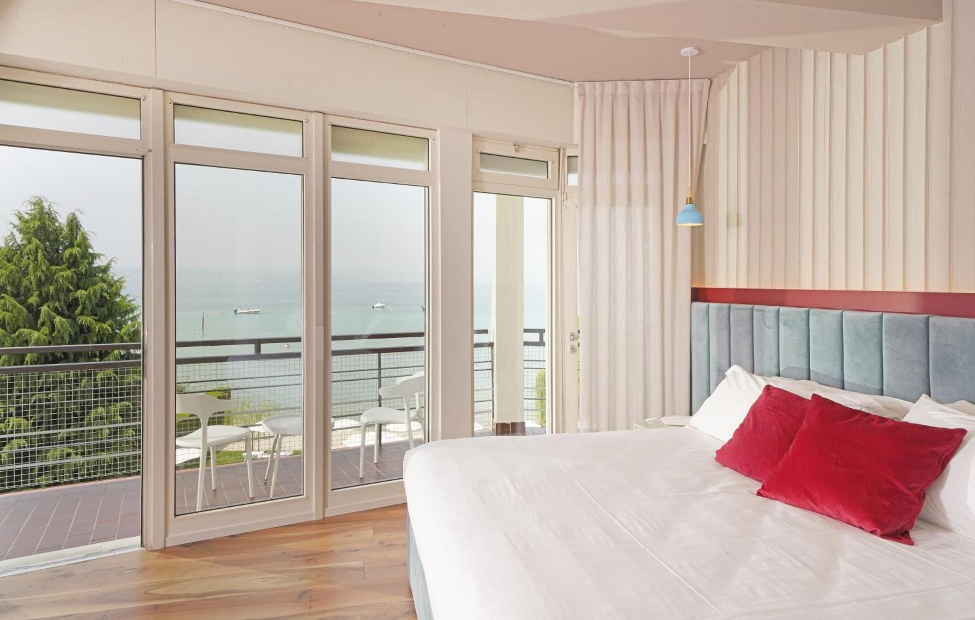 King Room with Lake View