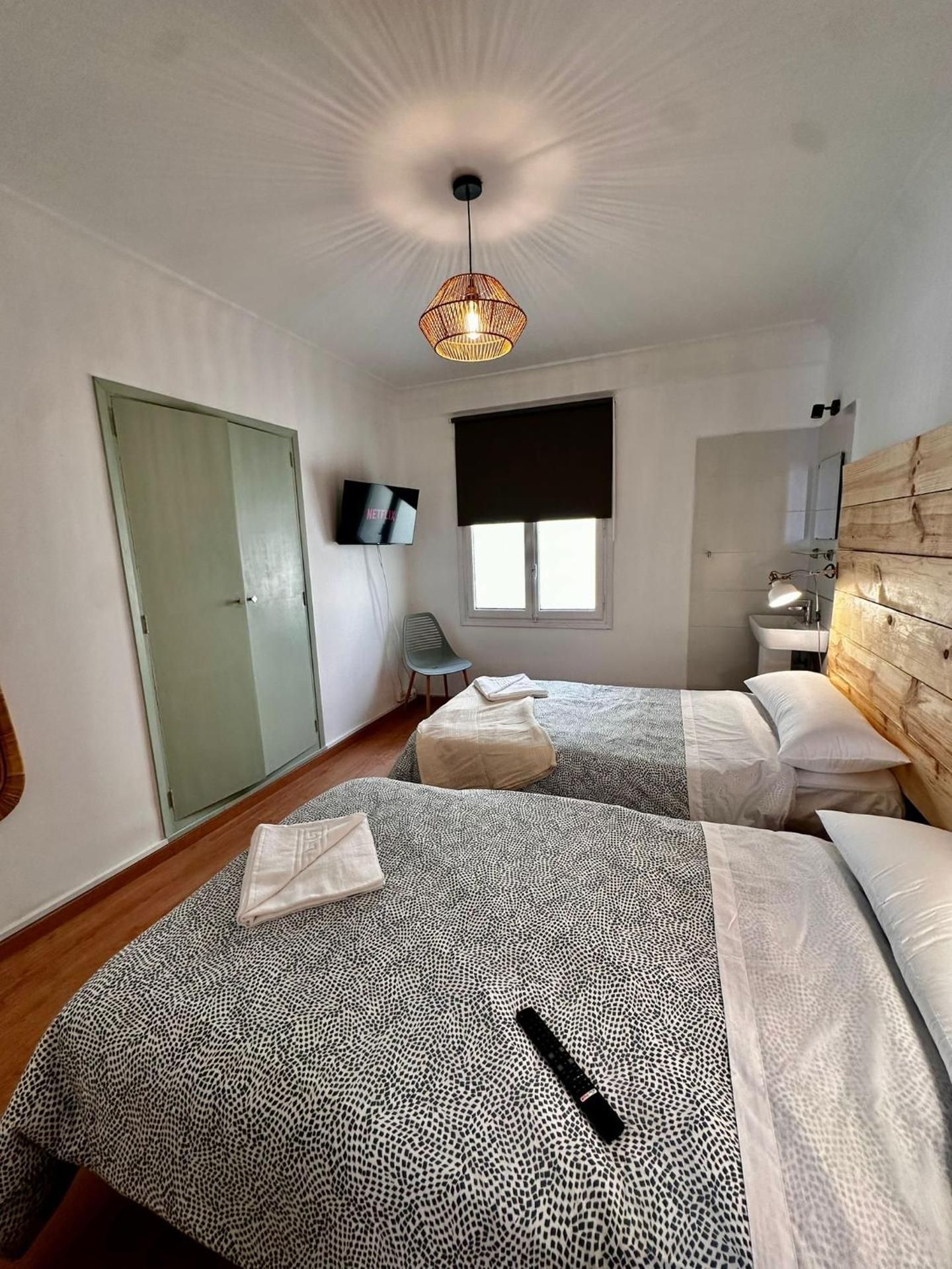 Triple Room with Shared Bathroom