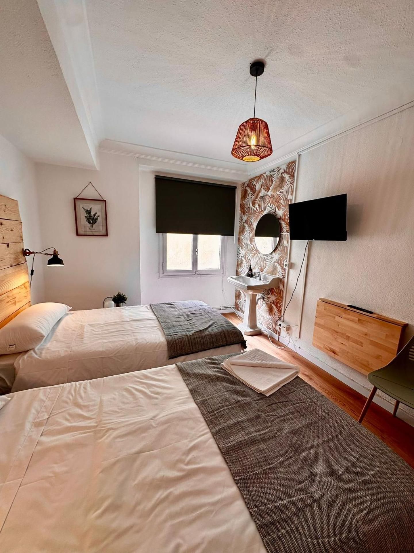 Double Room with Shared Bathroom