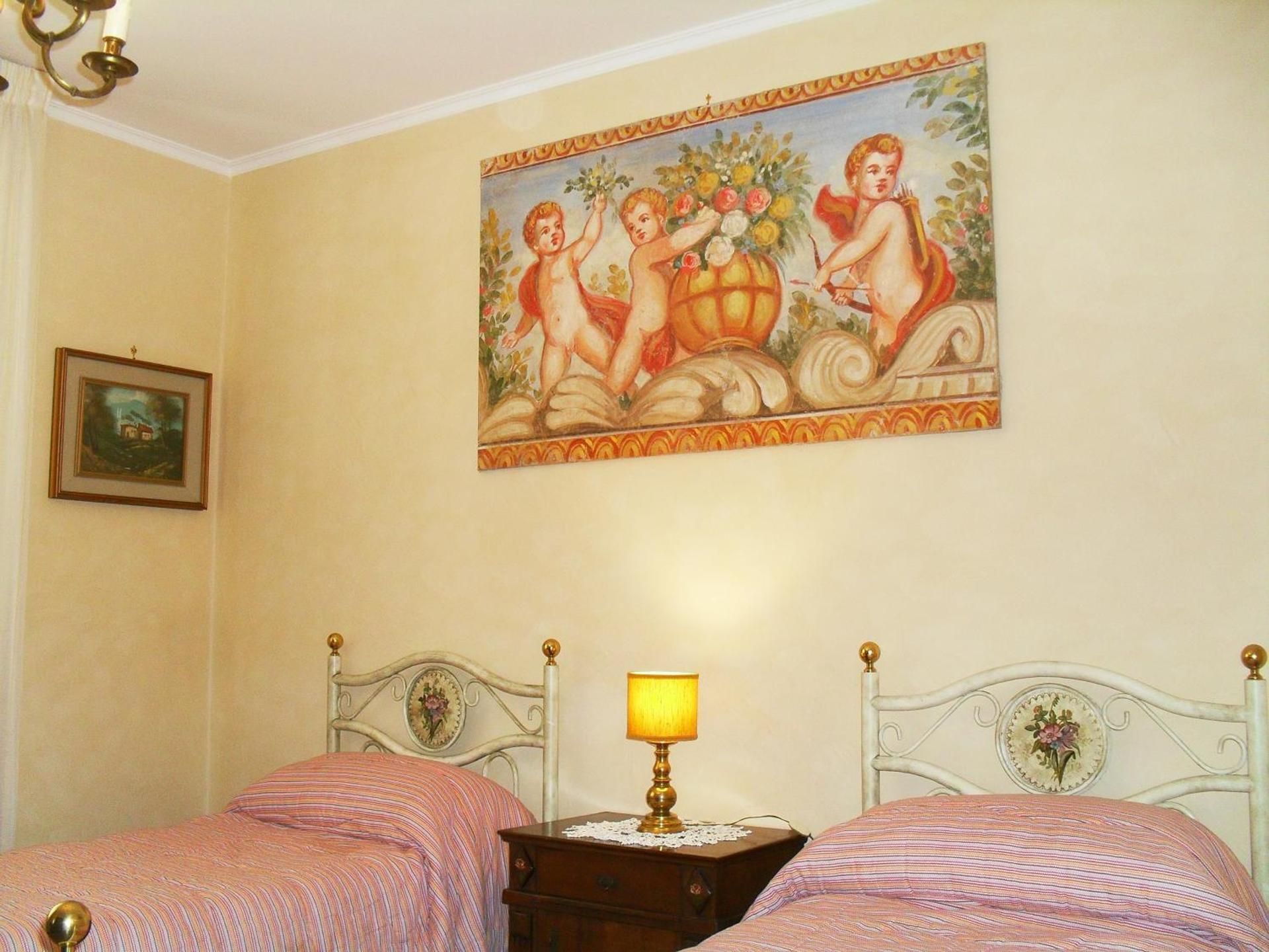 Large Twin Room