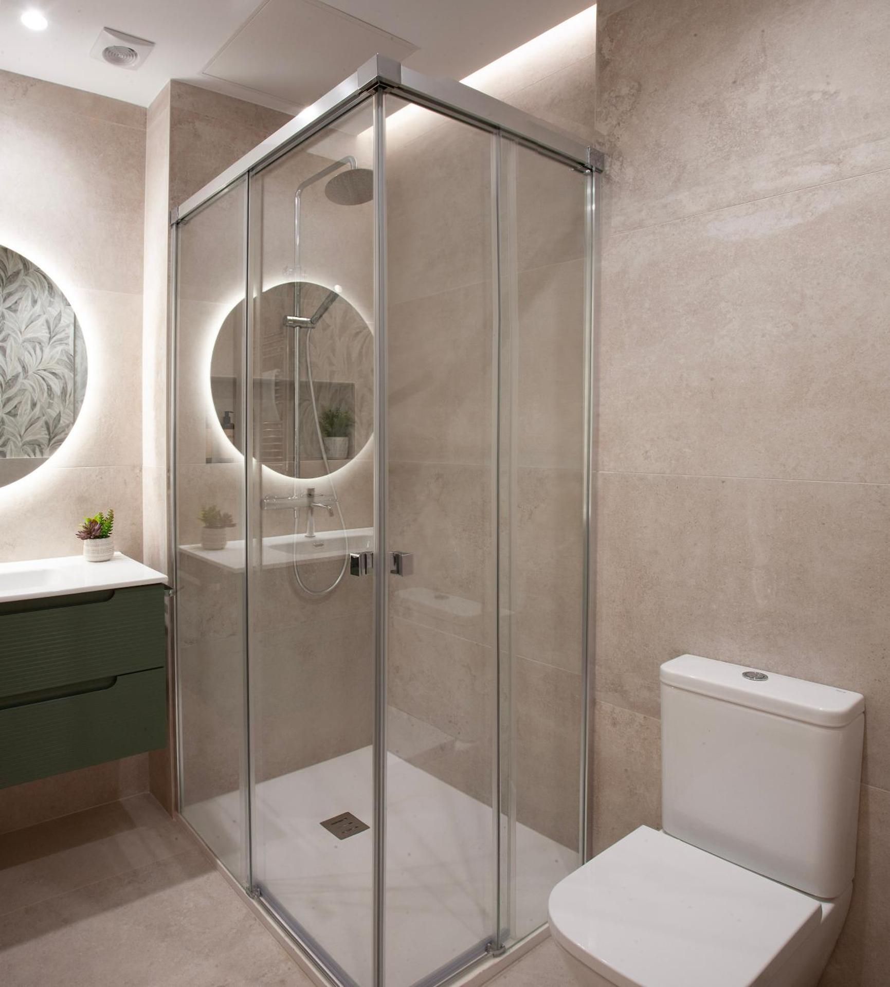 One-Bedroom Deluxe Apartment