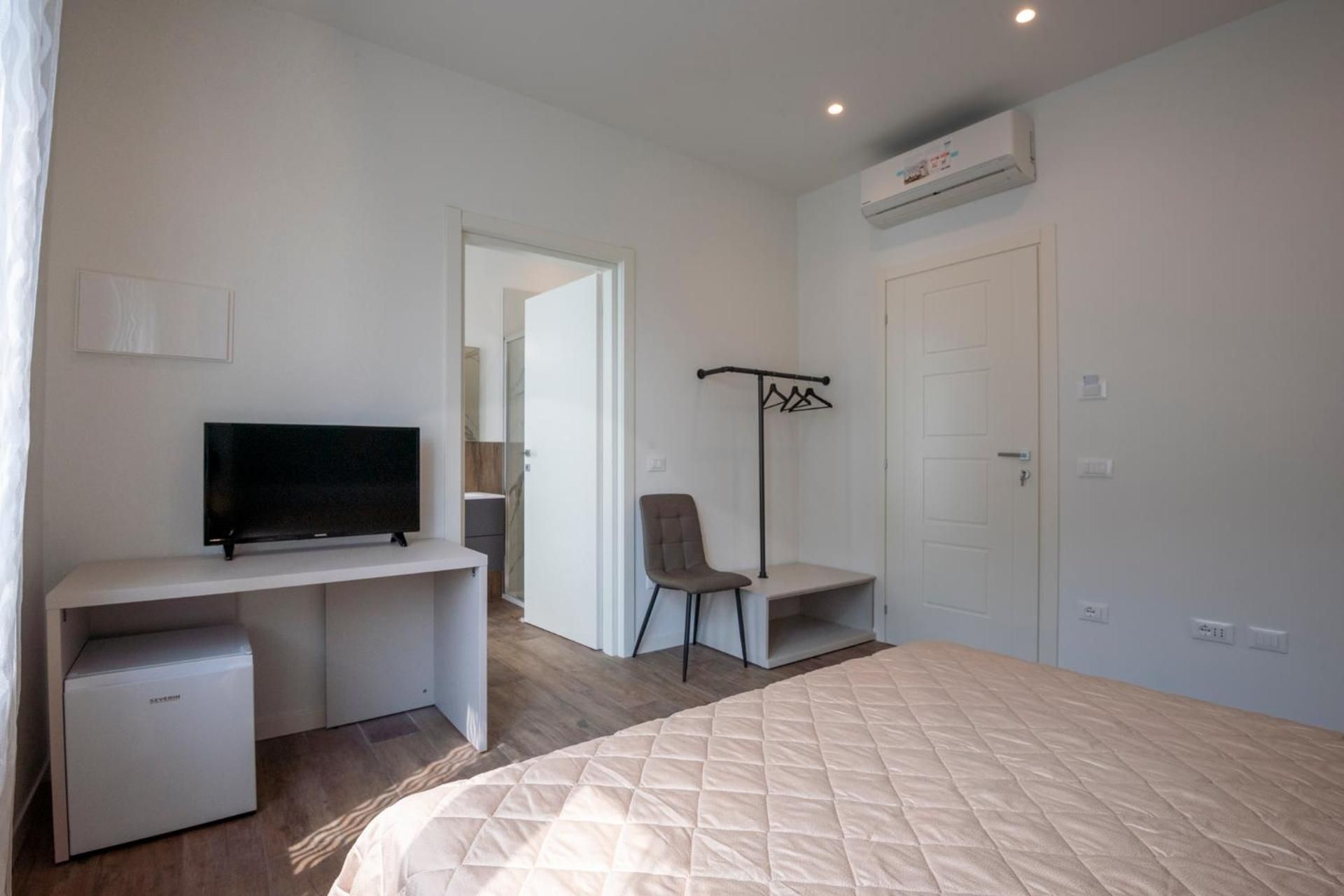 Double Room with Private Bathroom