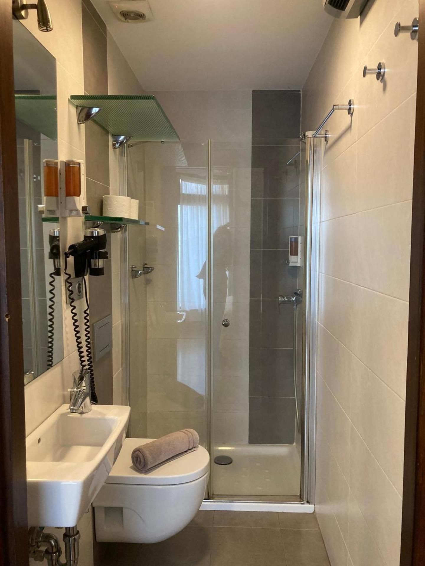 Triple Room with Private Bathroom