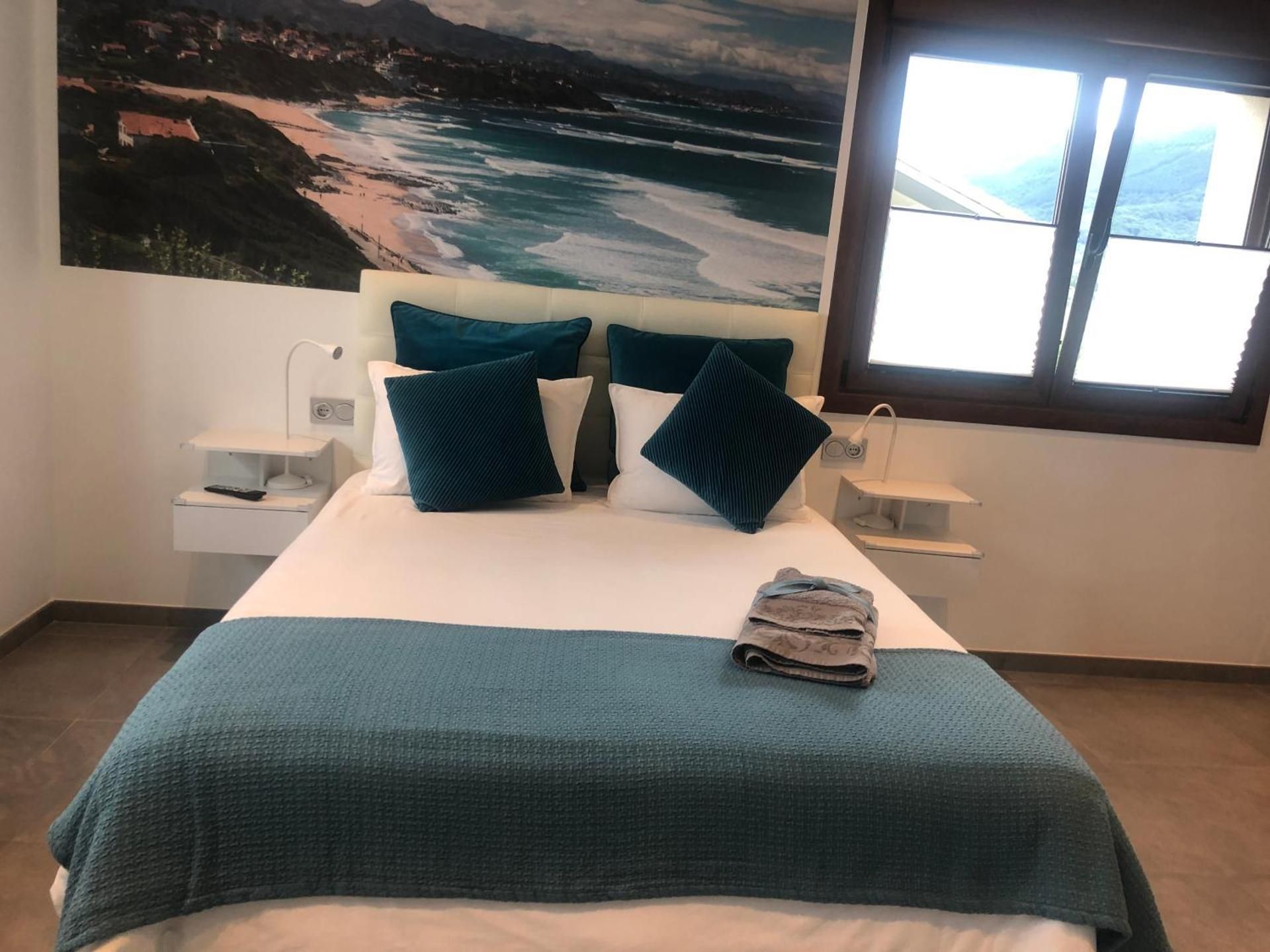 Deluxe Double Room with Shower