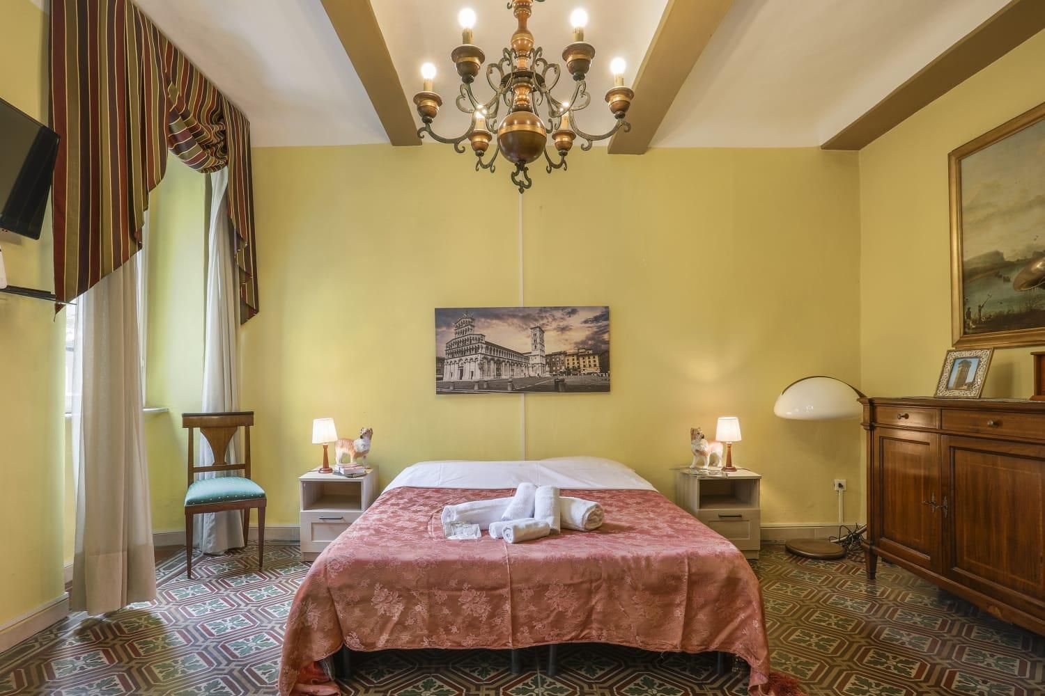 Deluxe King Room
