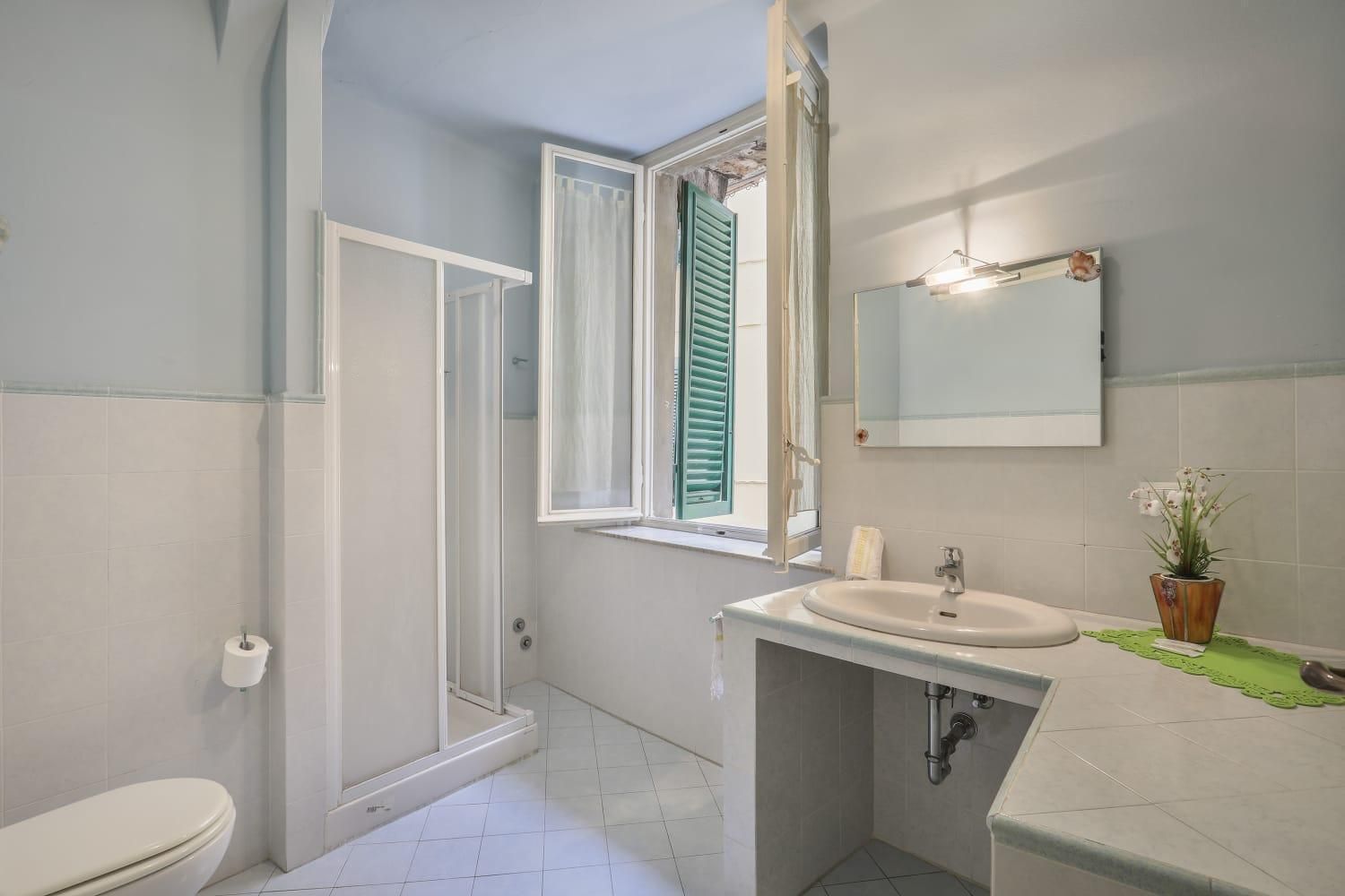 Double or Twin Room with Private External Bathroom