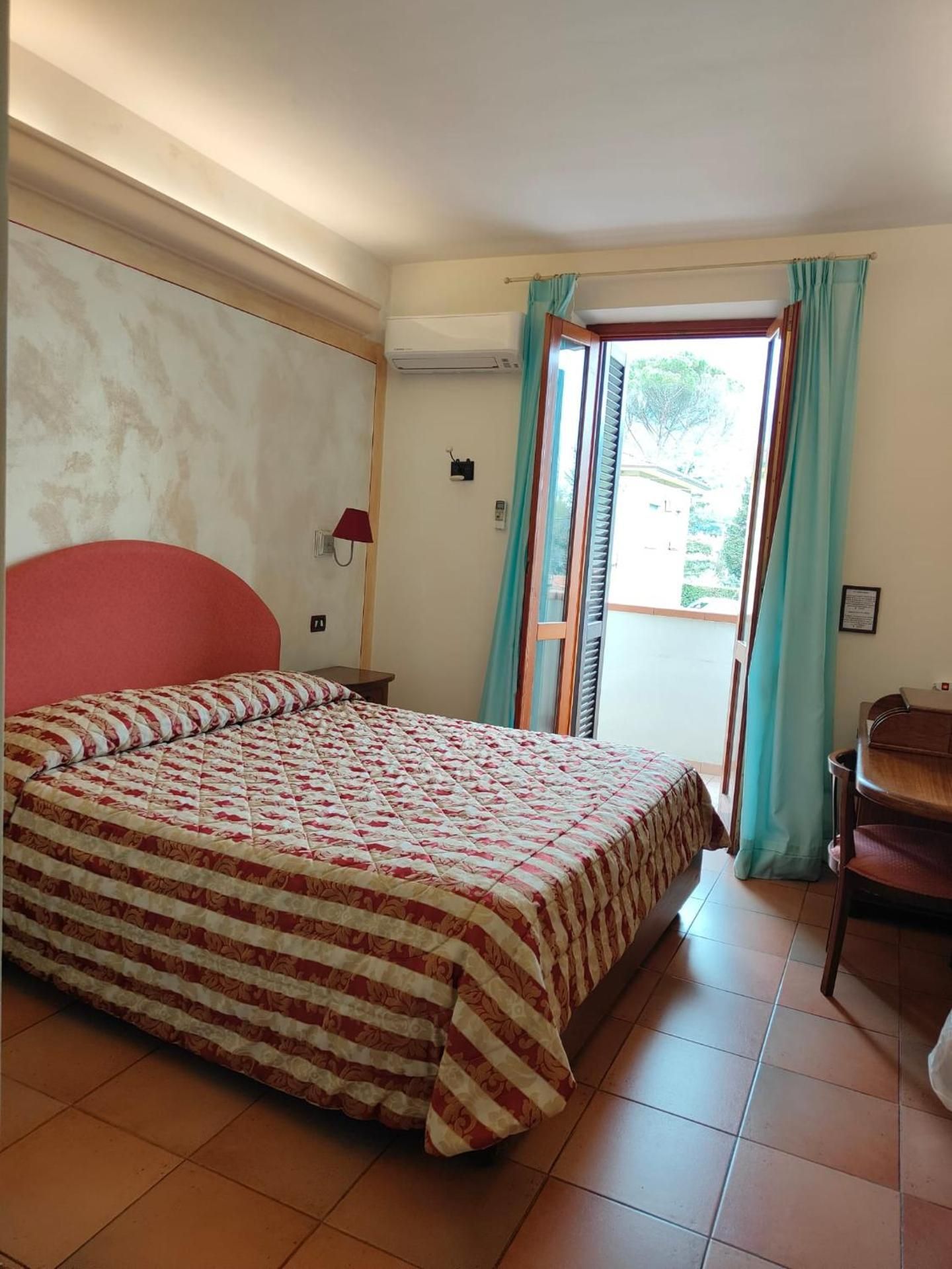 Single Room with Balcony