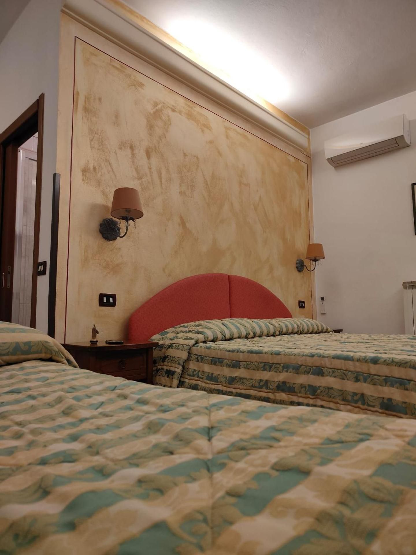 Twin Room with Balcony