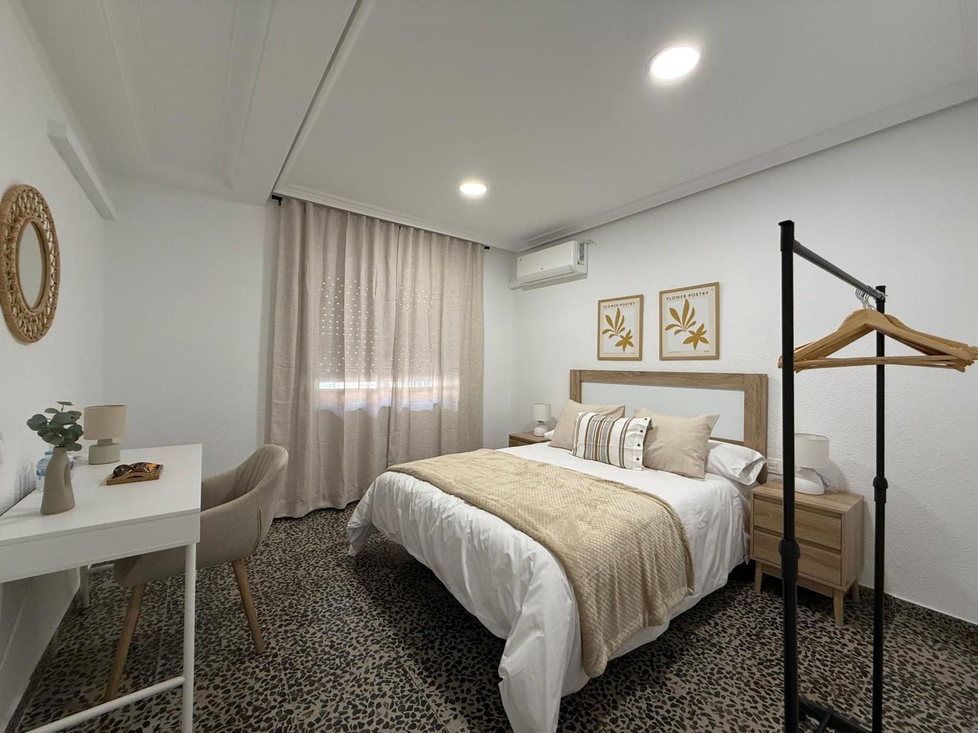 Standard Double Room with Shared Bathroom
