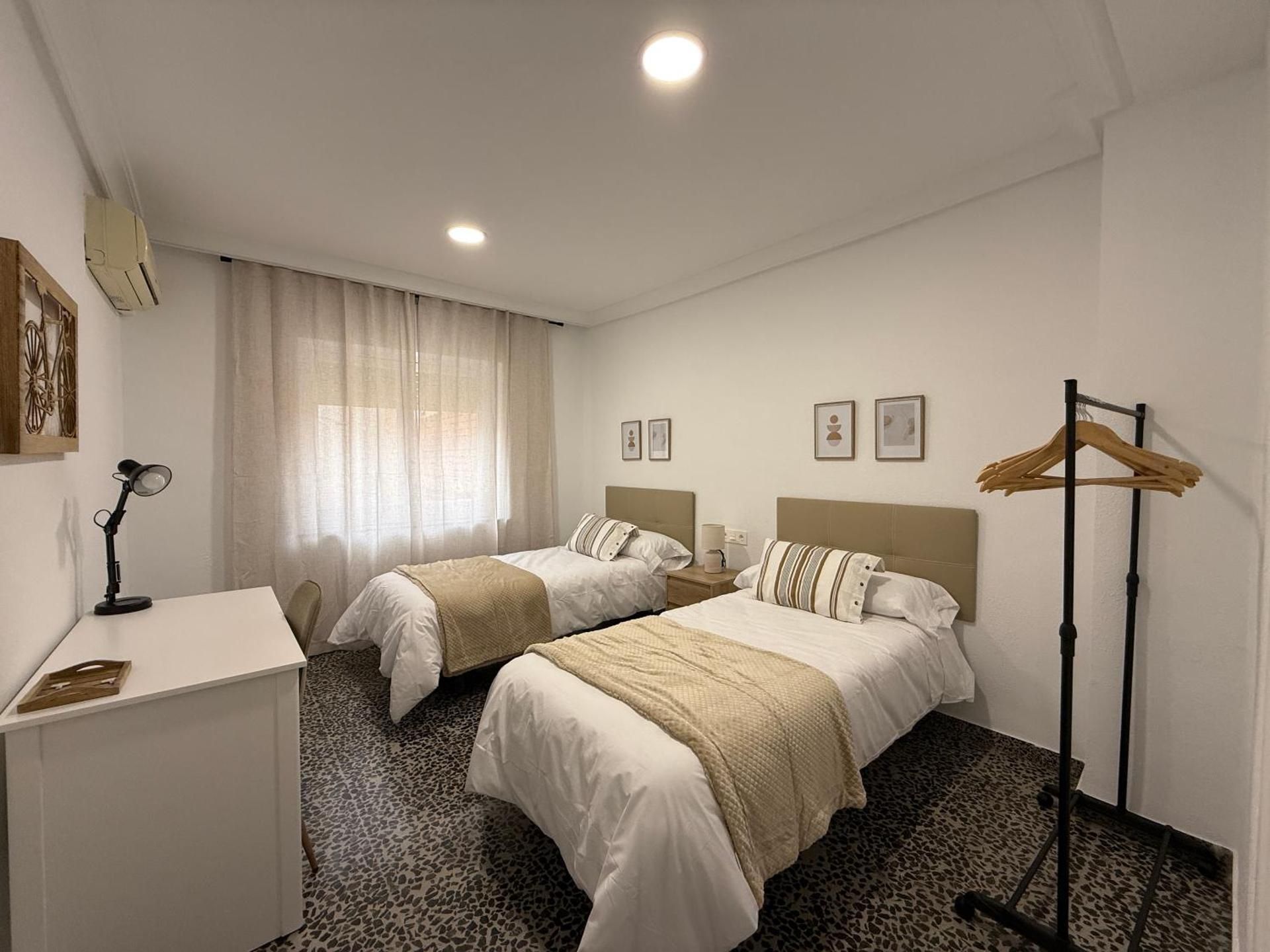 Standard Twin Room with Garden View