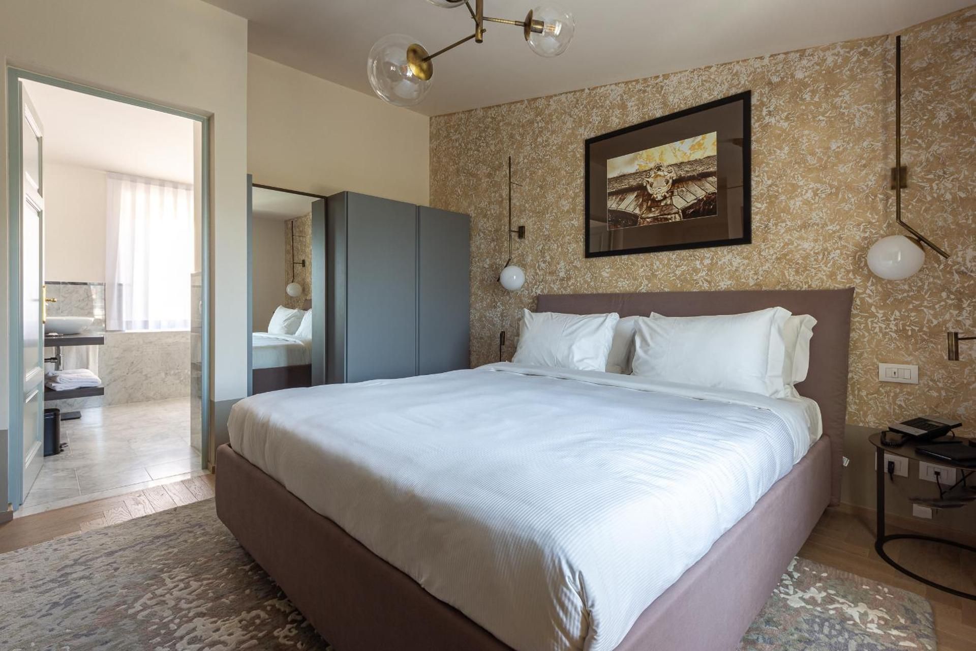 Two-Bedroom Residence Tulipe