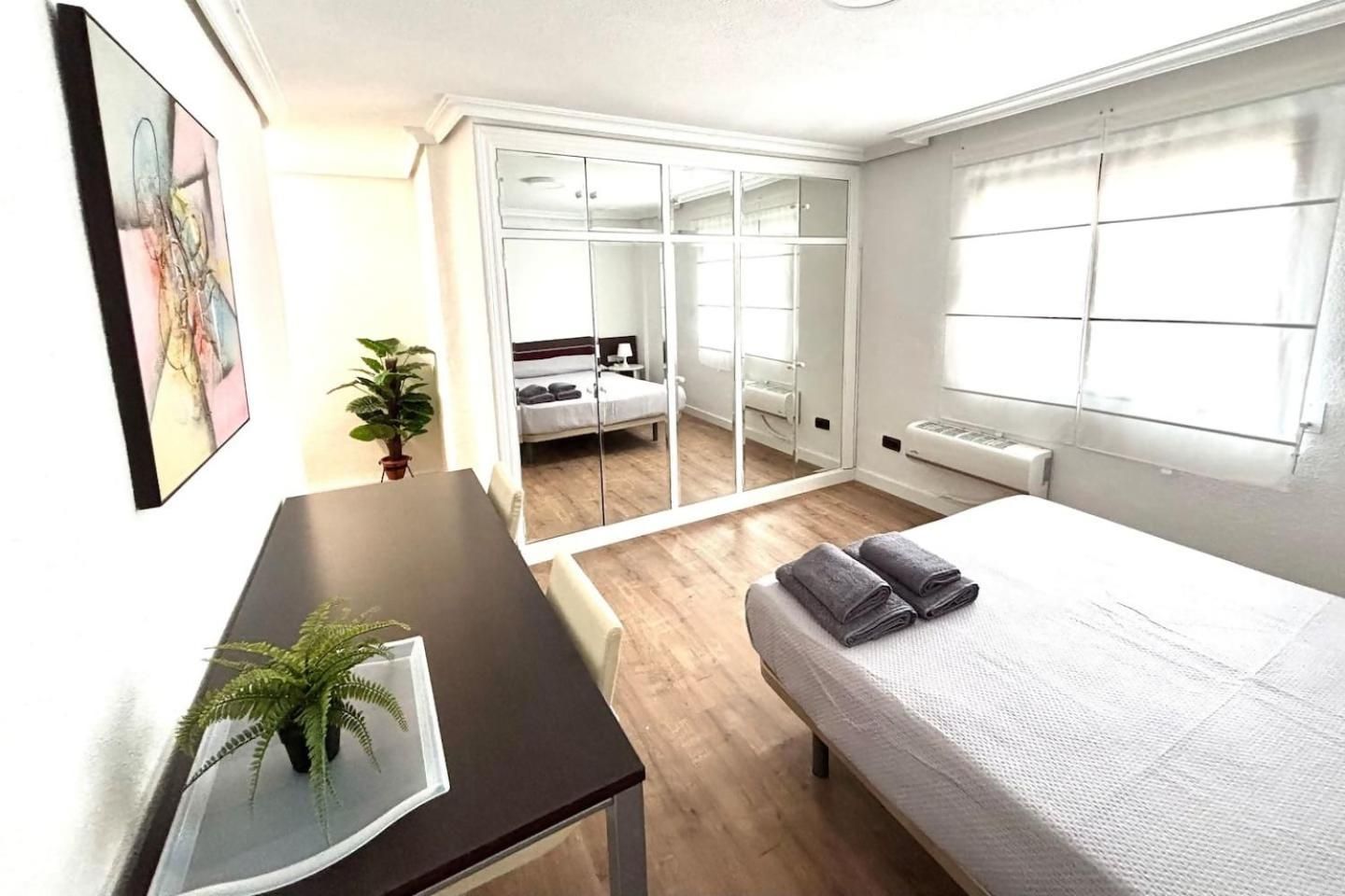 Large Double Room