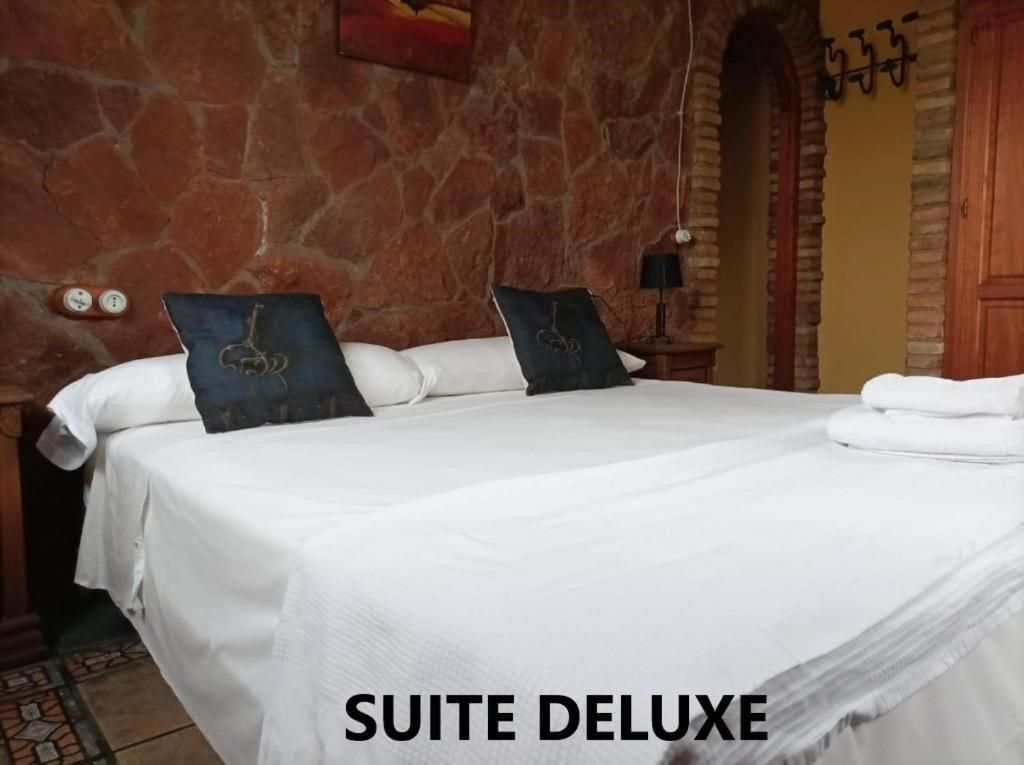 Deluxe Suite with Spa Bath