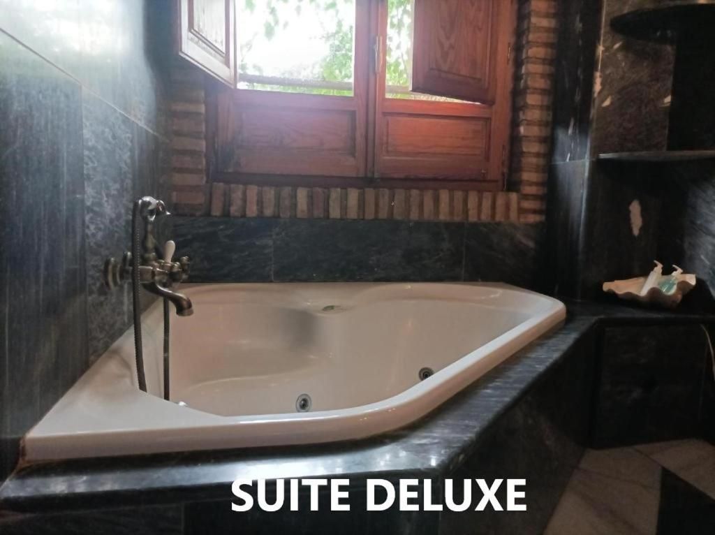 Deluxe Suite with Spa Bath