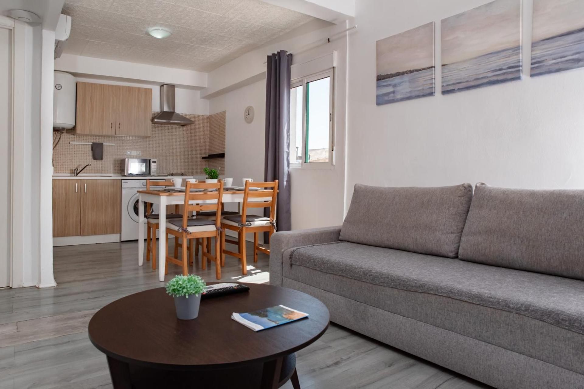 One-Bedroom Apartment Fourth Floor