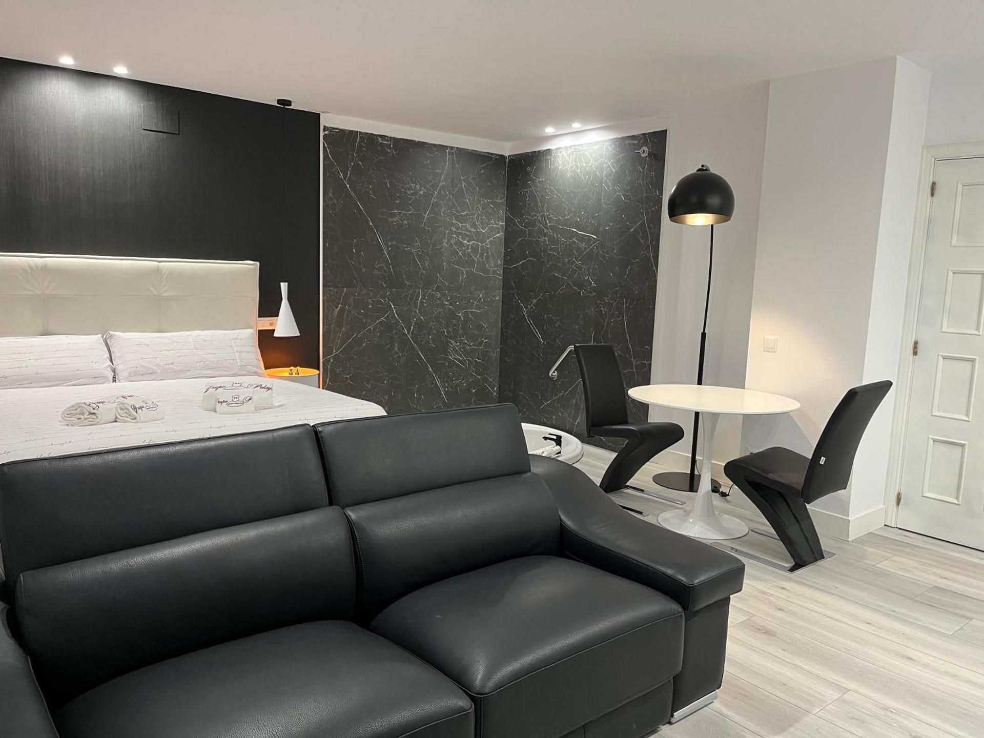 King Suite with Spa Bath