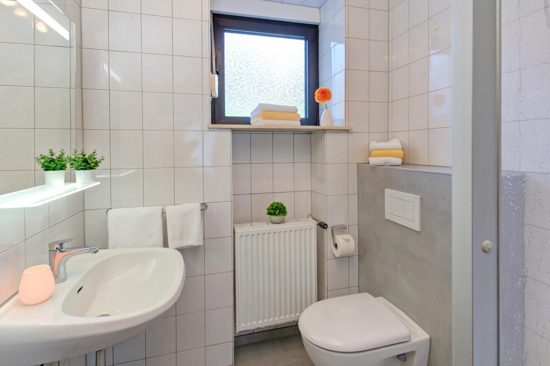 Three-Bedroom Holiday Home 