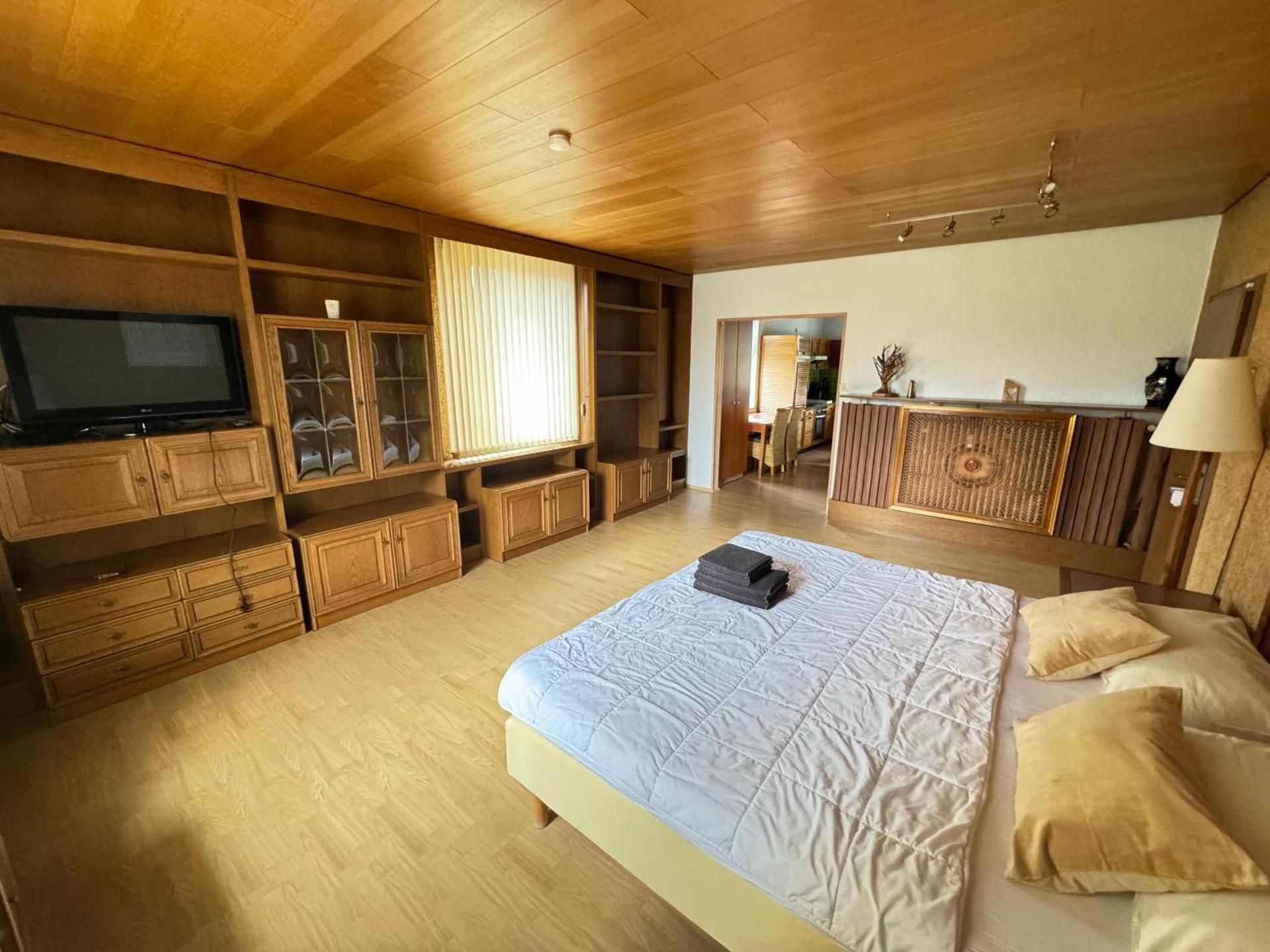 One-Bedroom Suite