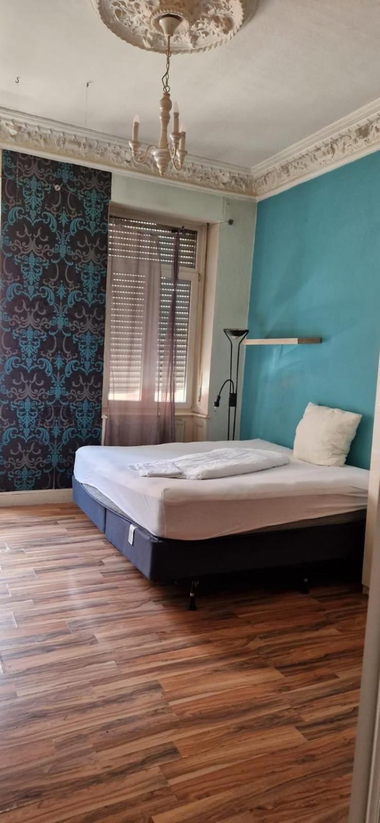 Four-Bedroom Standard Apartment