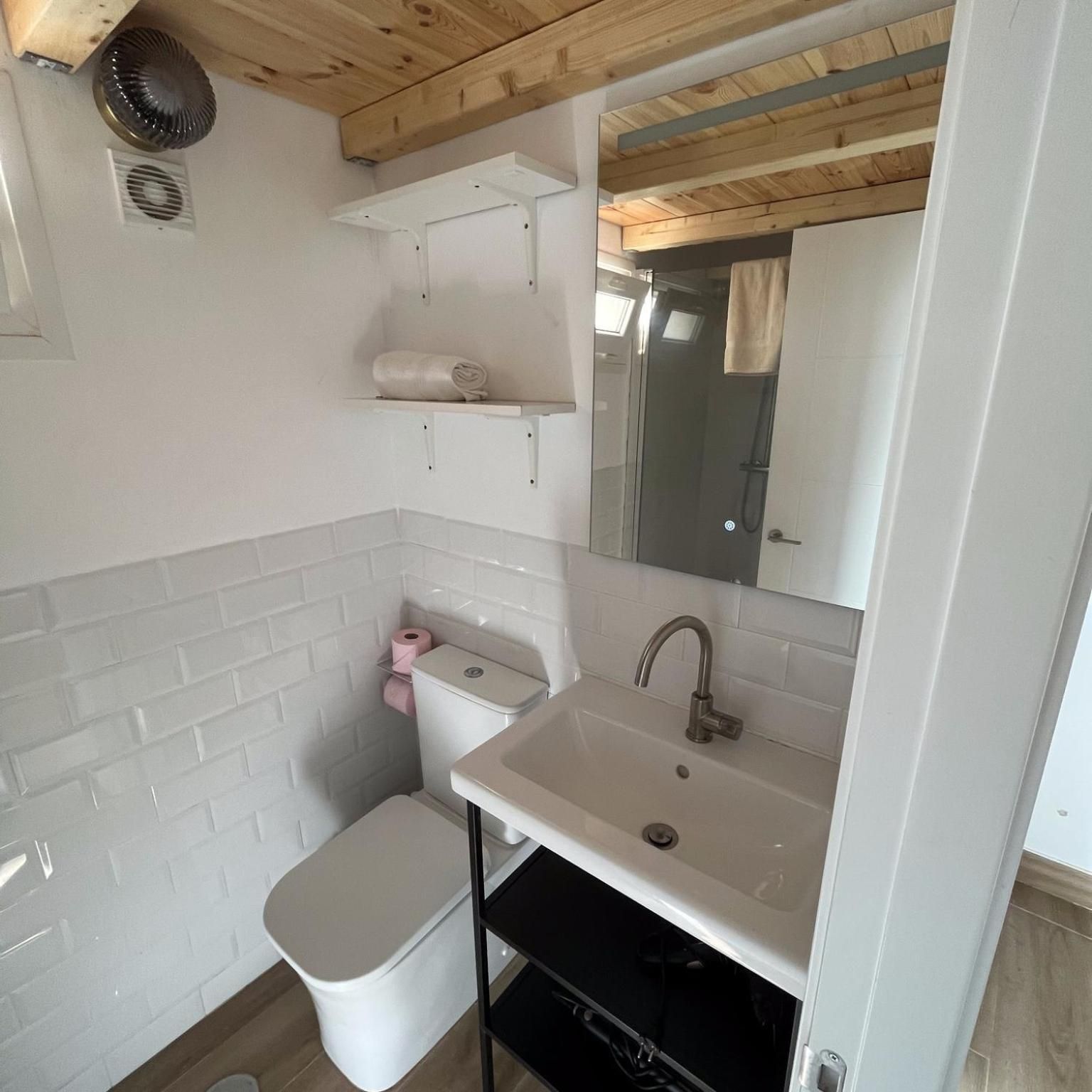 Apartment 8