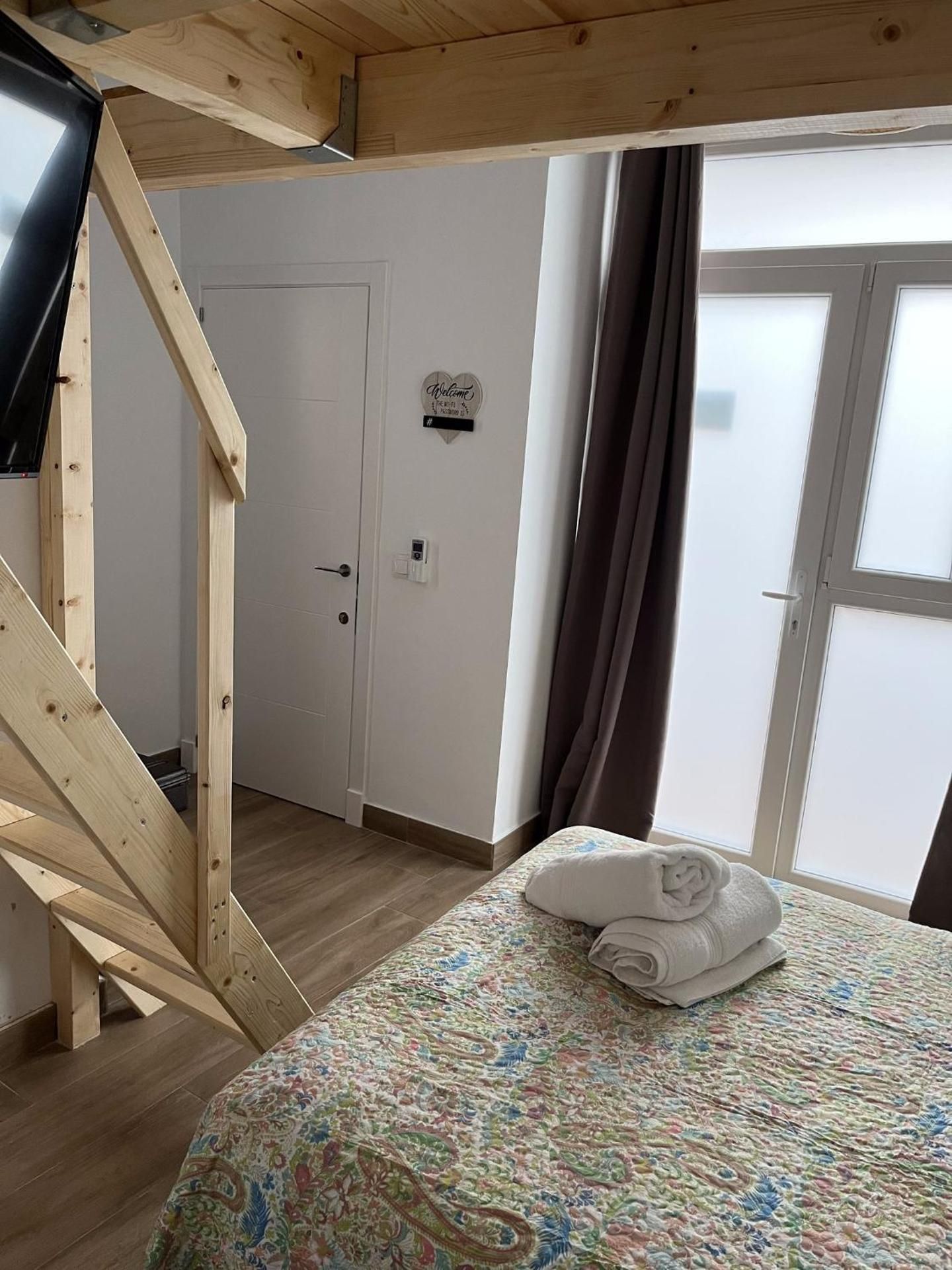 Quadruple Room with Private Bathroom