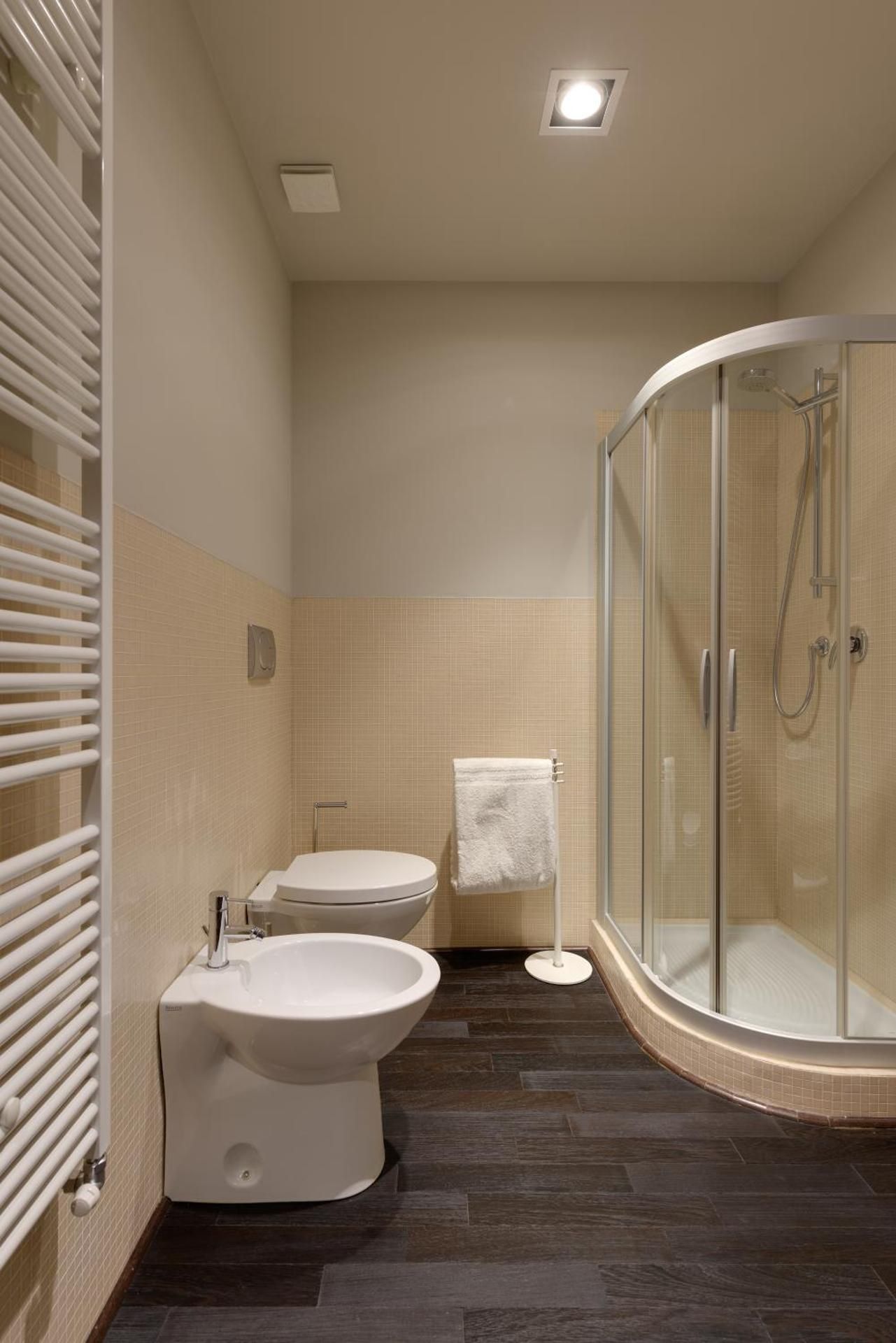 Large Double Room