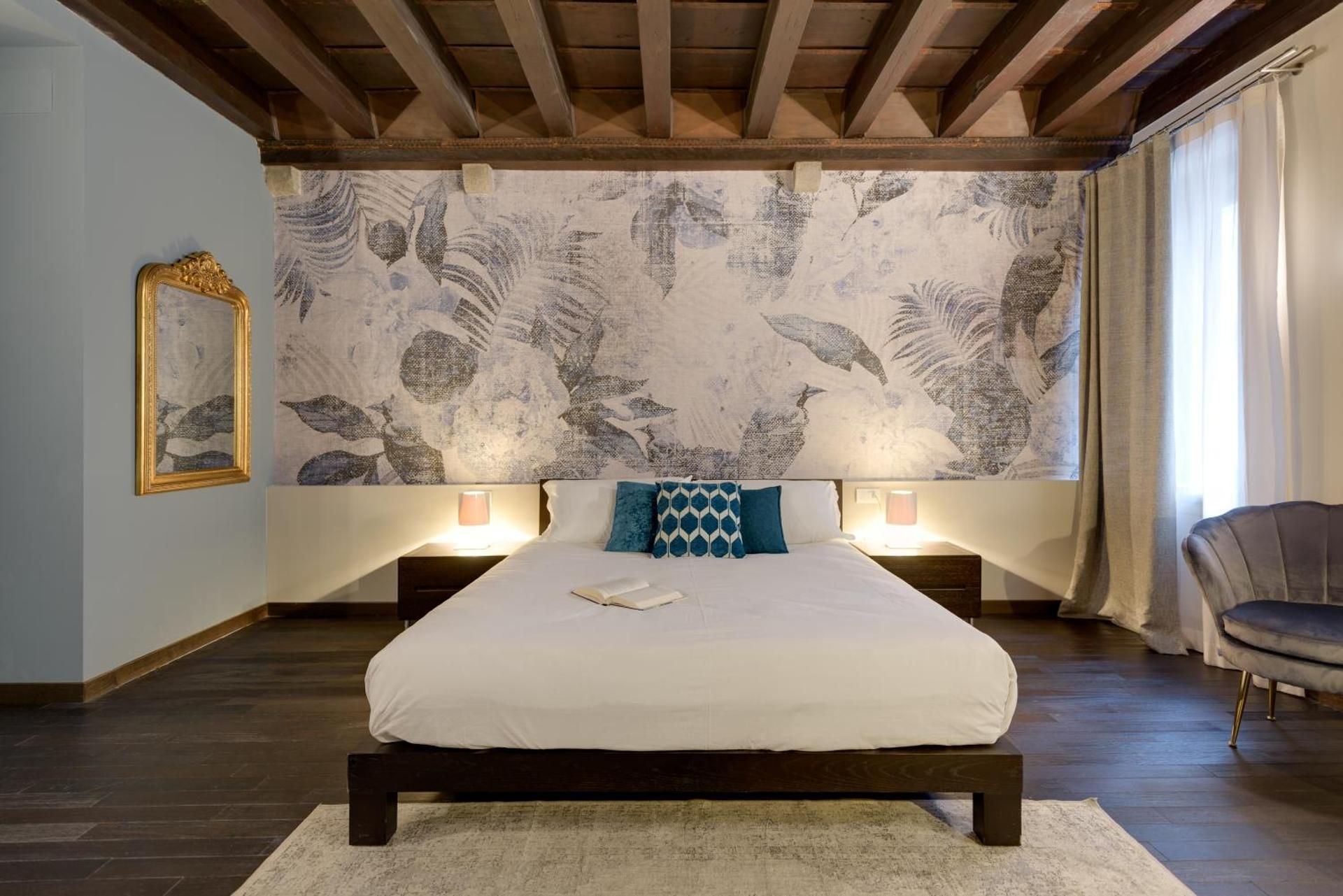 Large Double Room