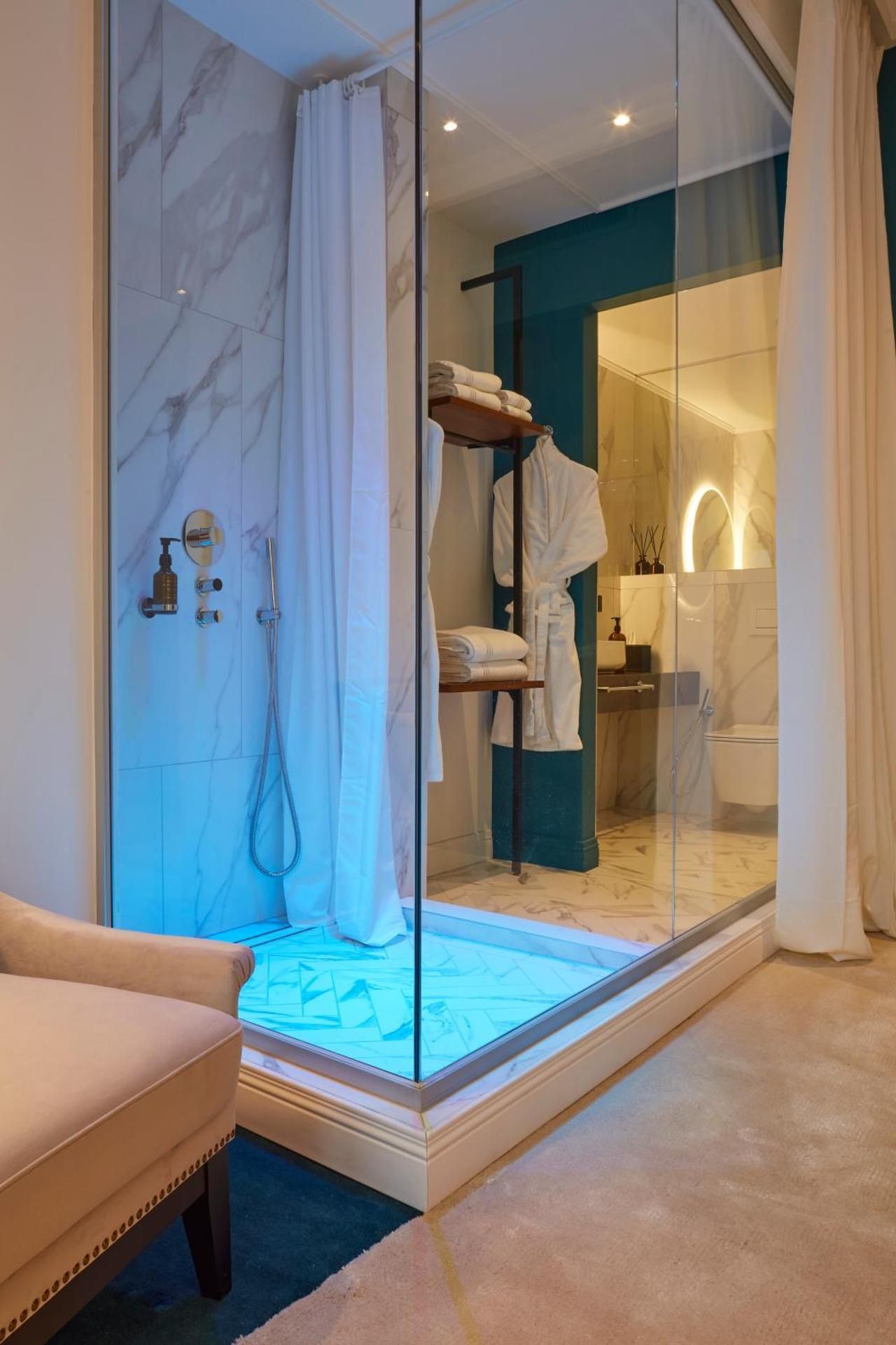 King Suite