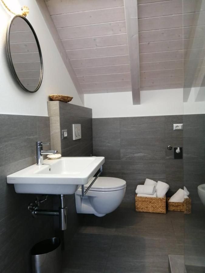 Bellagio Holiday Home Apartment with Lake View 2