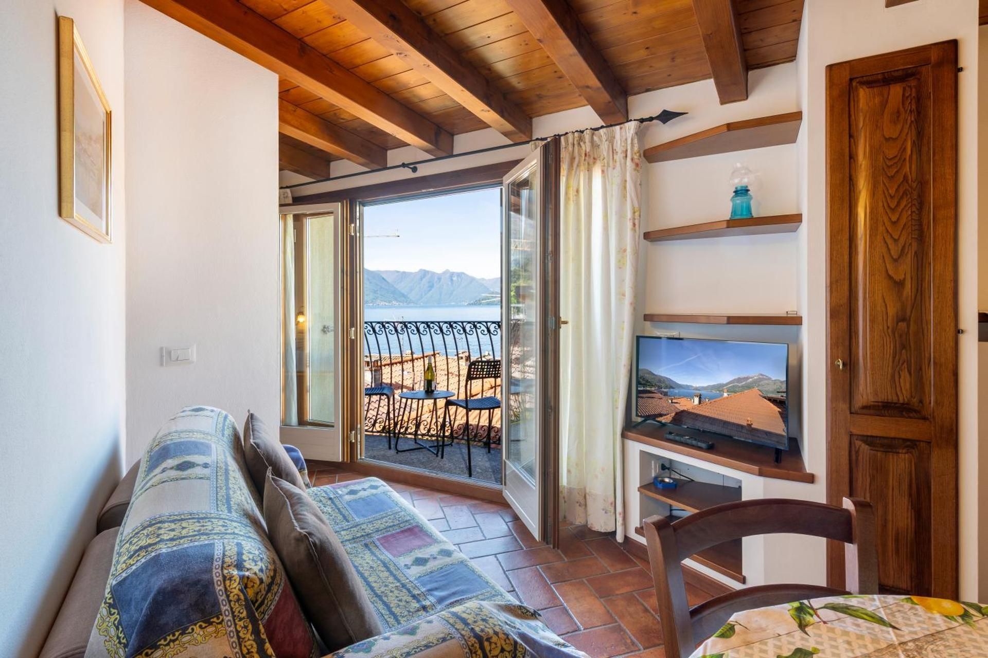 Charming Bellagio One-Bedroom Apartment (2 Adults) 3